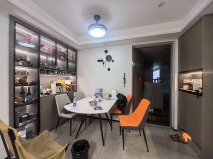 海宁海宁整租 万科都荟府3室2厅/97平/中楼层