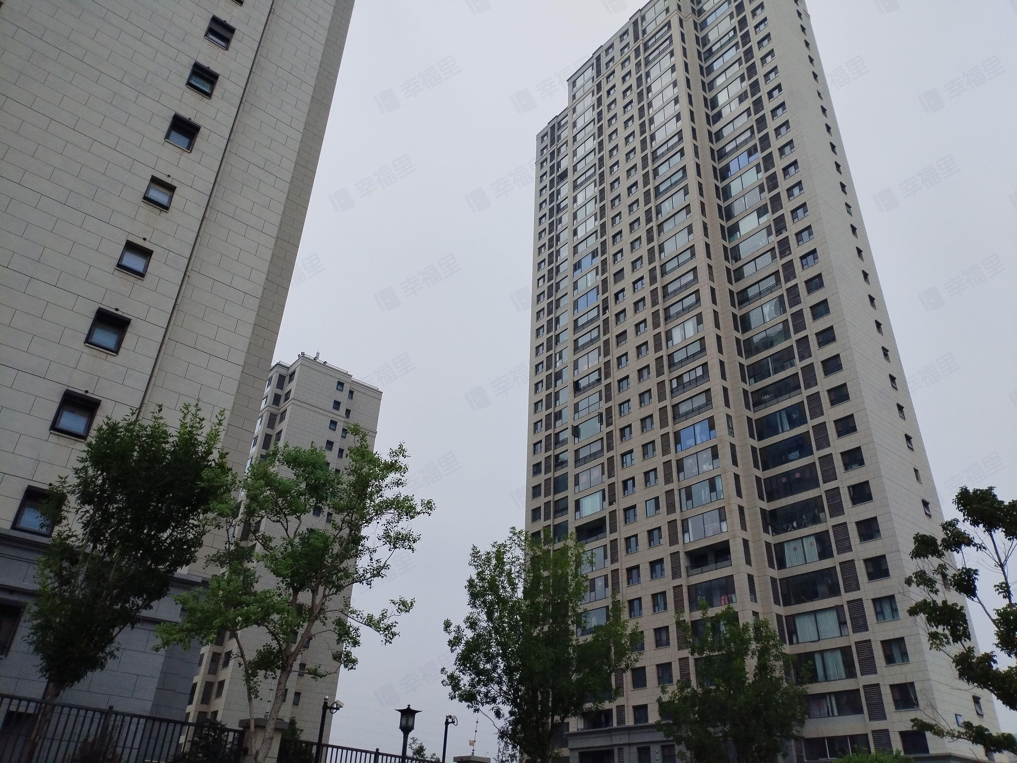 融创枫丹公馆小区效果图