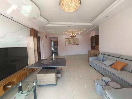 常平常黄路整租 东田丽园3室2厅/144平/高楼层