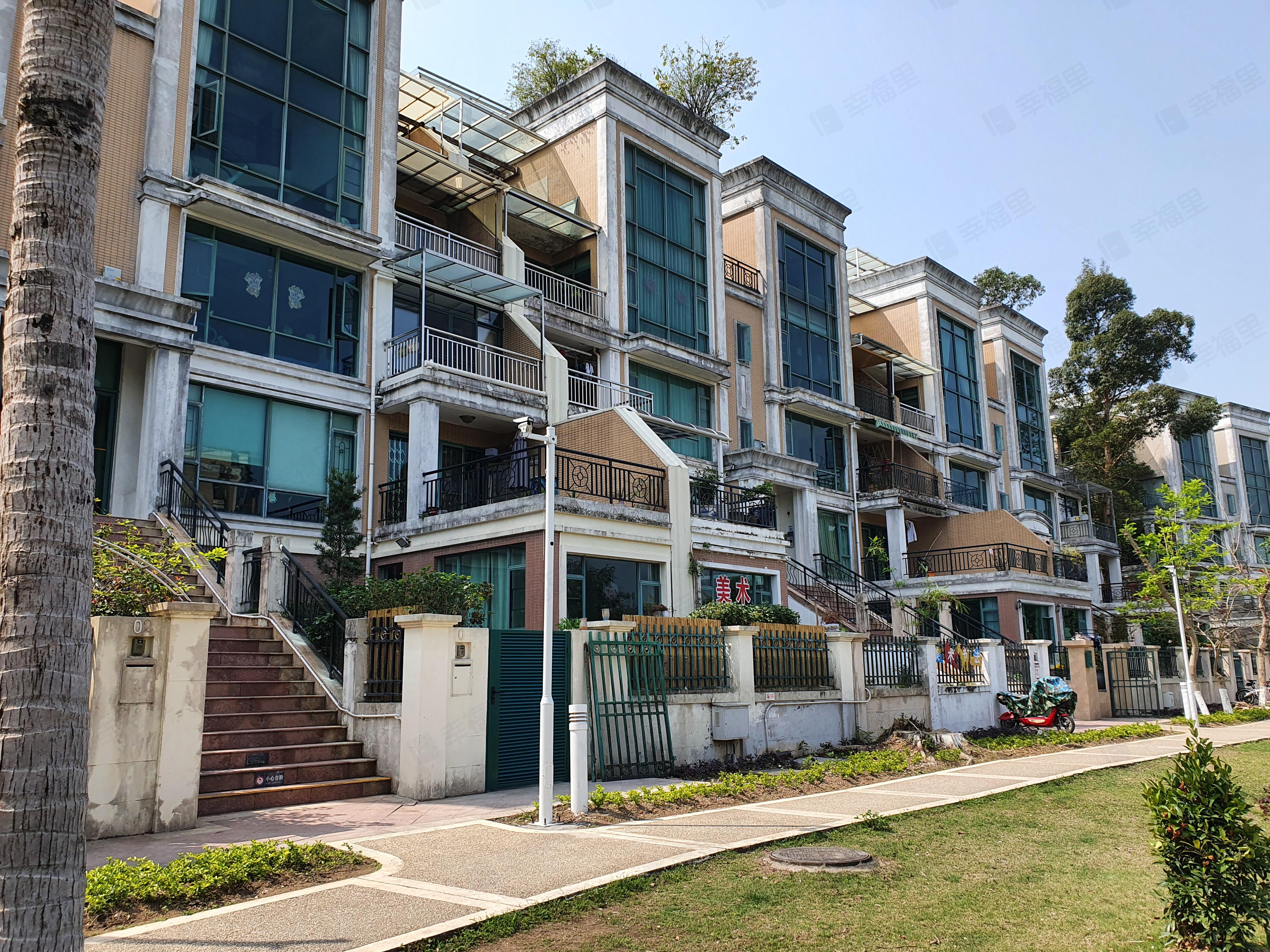 海怡湾畔小区效果图