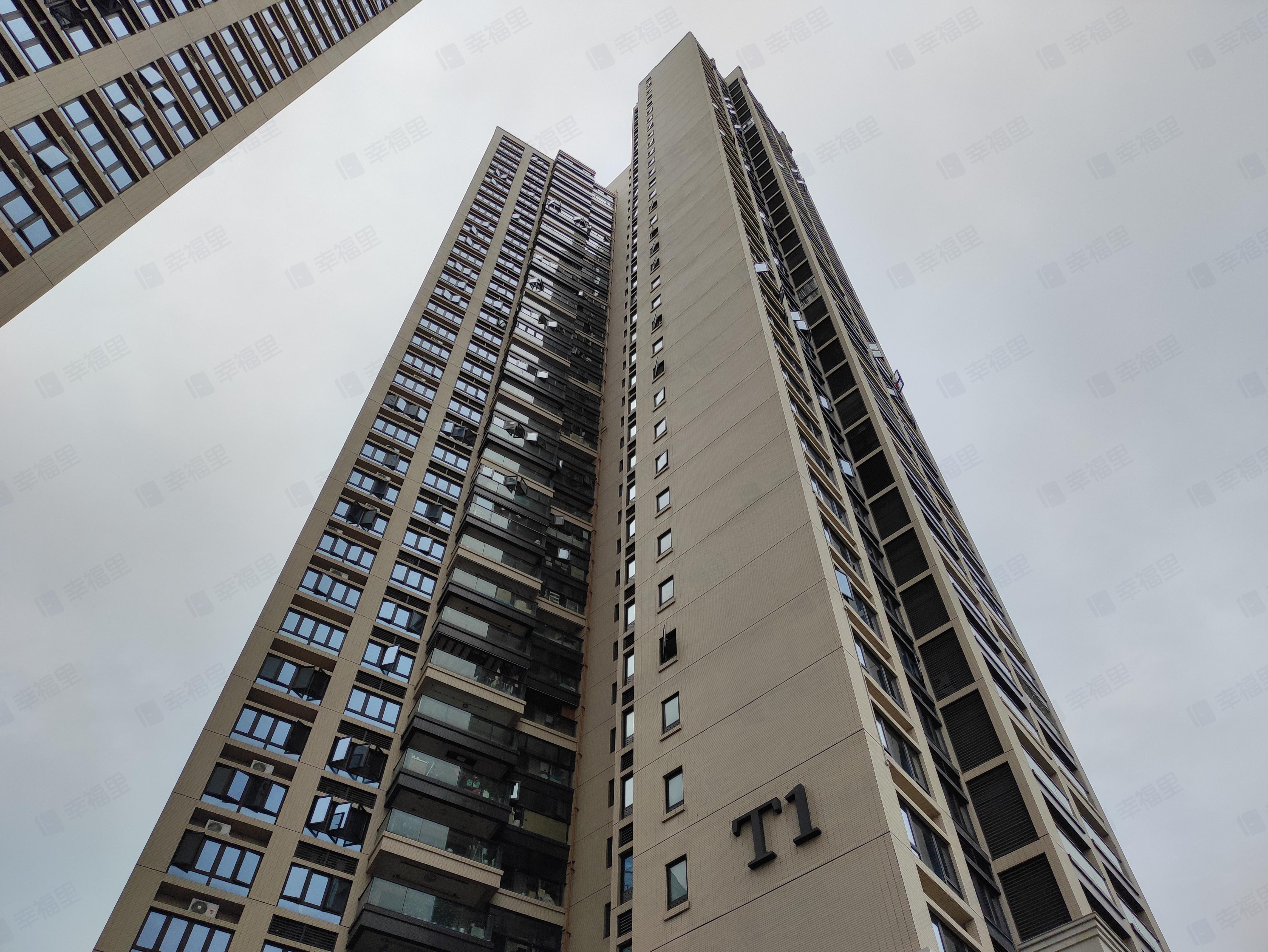中海鹿丹名苑小区效果图