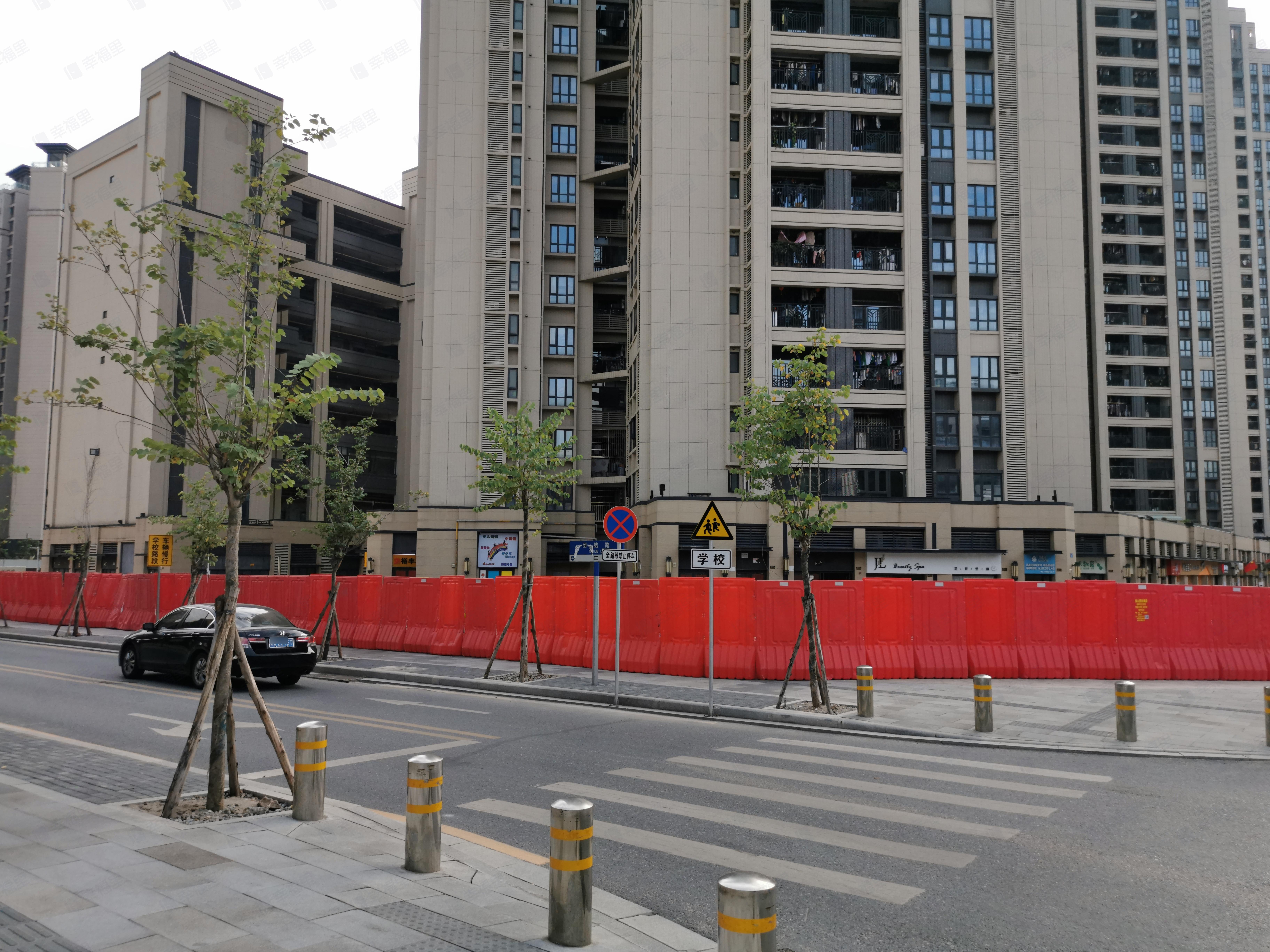 中海花湾壹号小区效果图