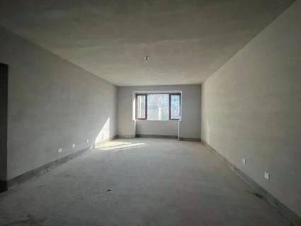 北京城市印象3室2厅136平中楼层/共7层