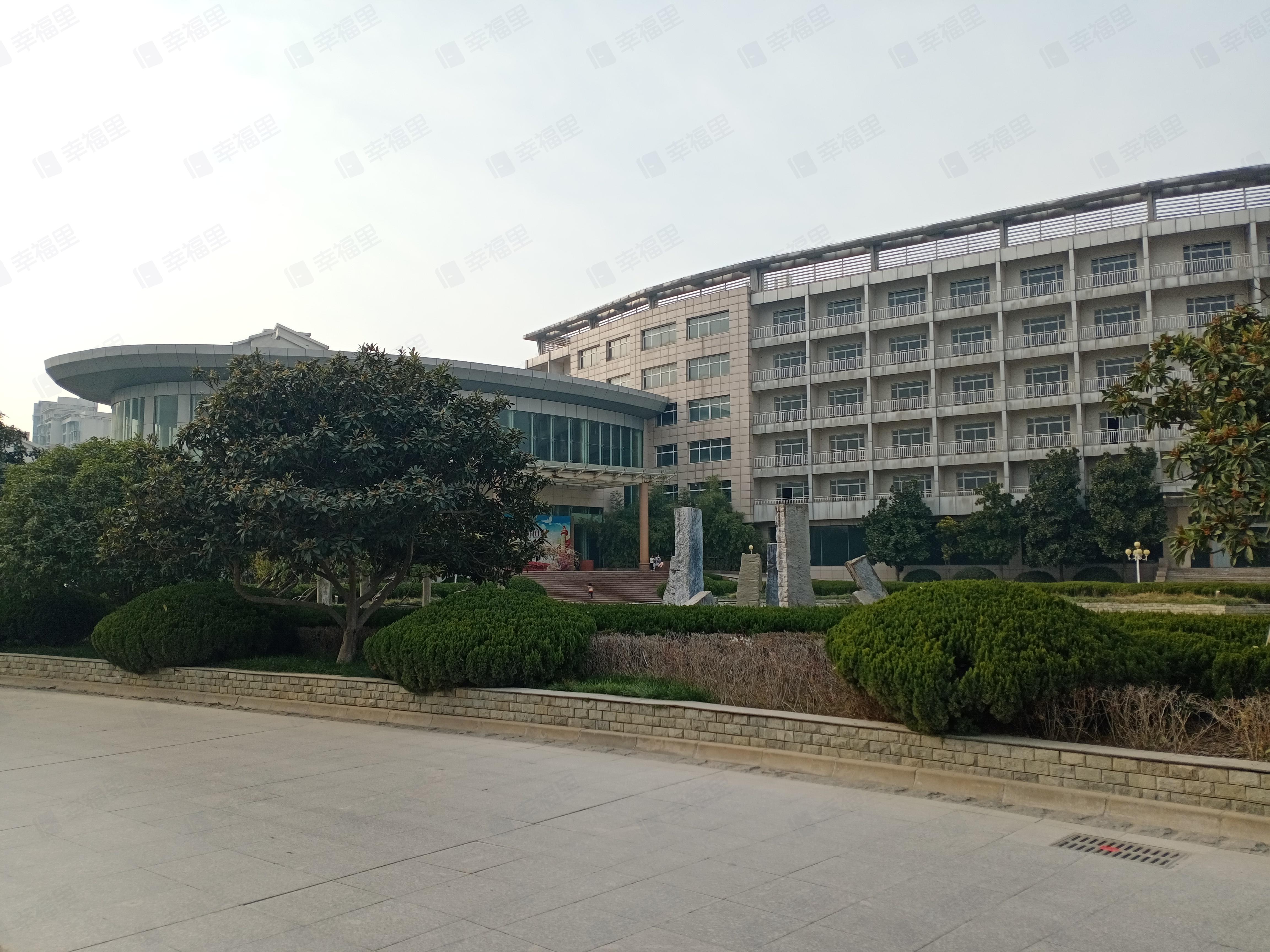 西安市公安局灞桥分局开发区警区家属院小区效果图