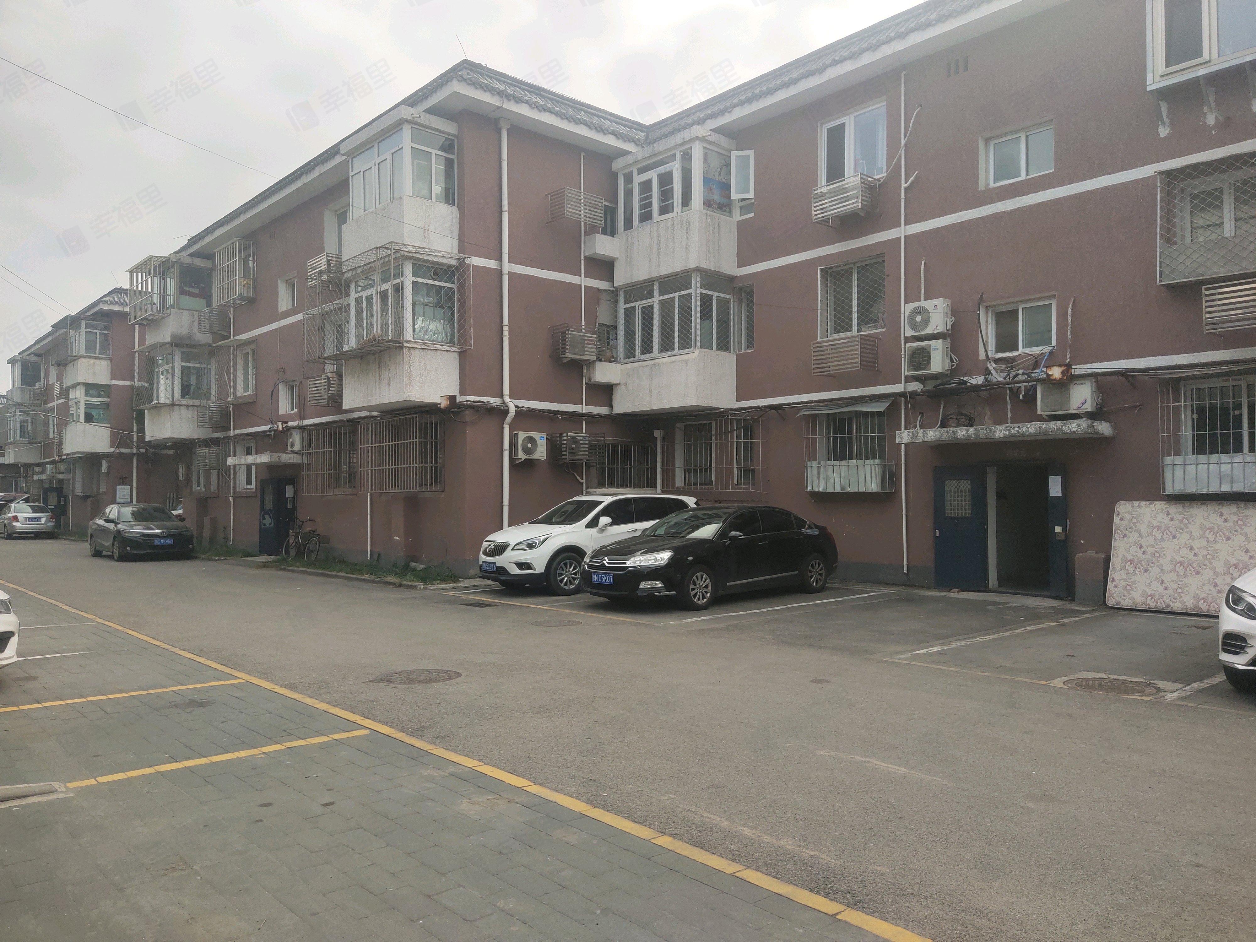 新建宫门路36号院小区效果图