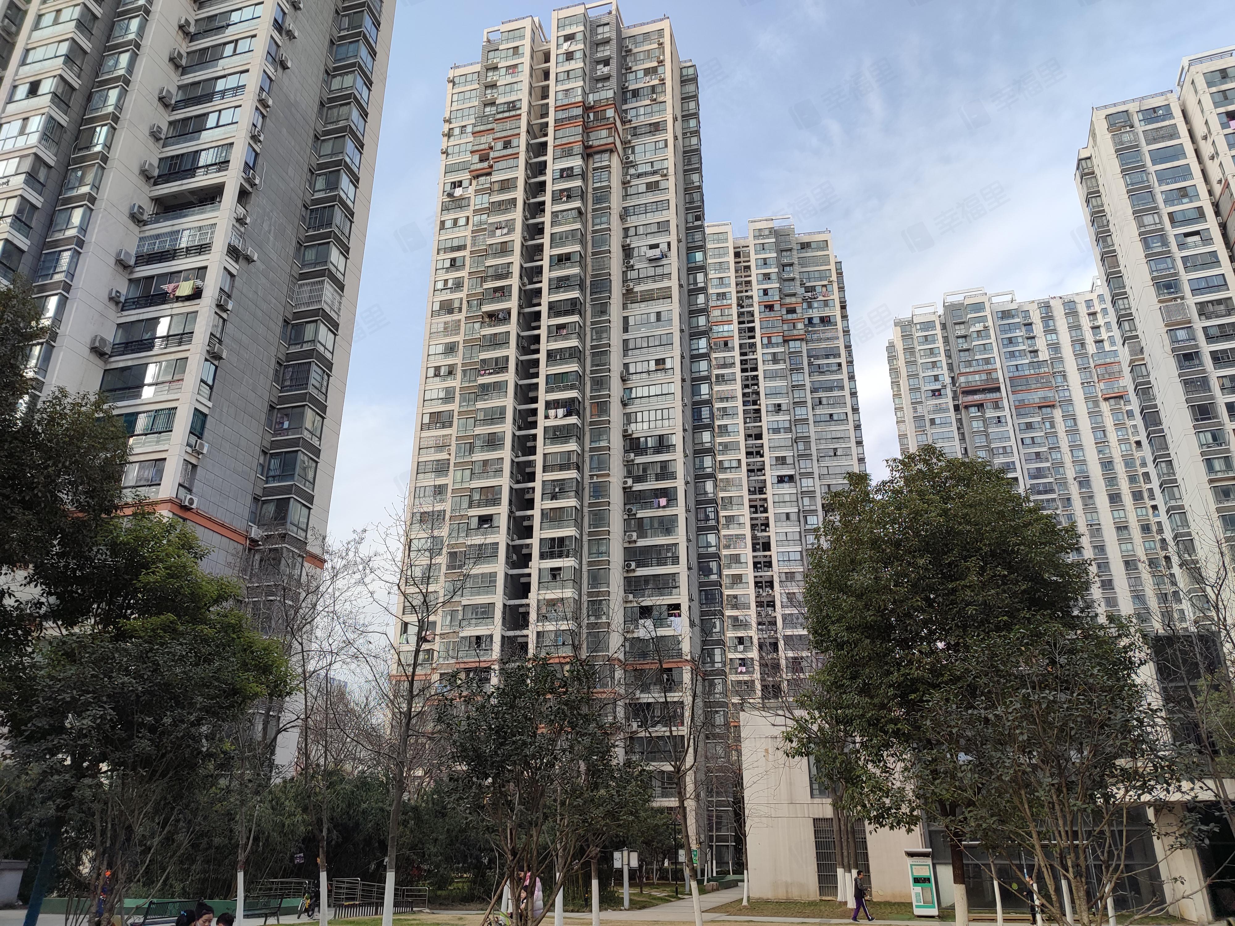 滨湖品阁小区效果图