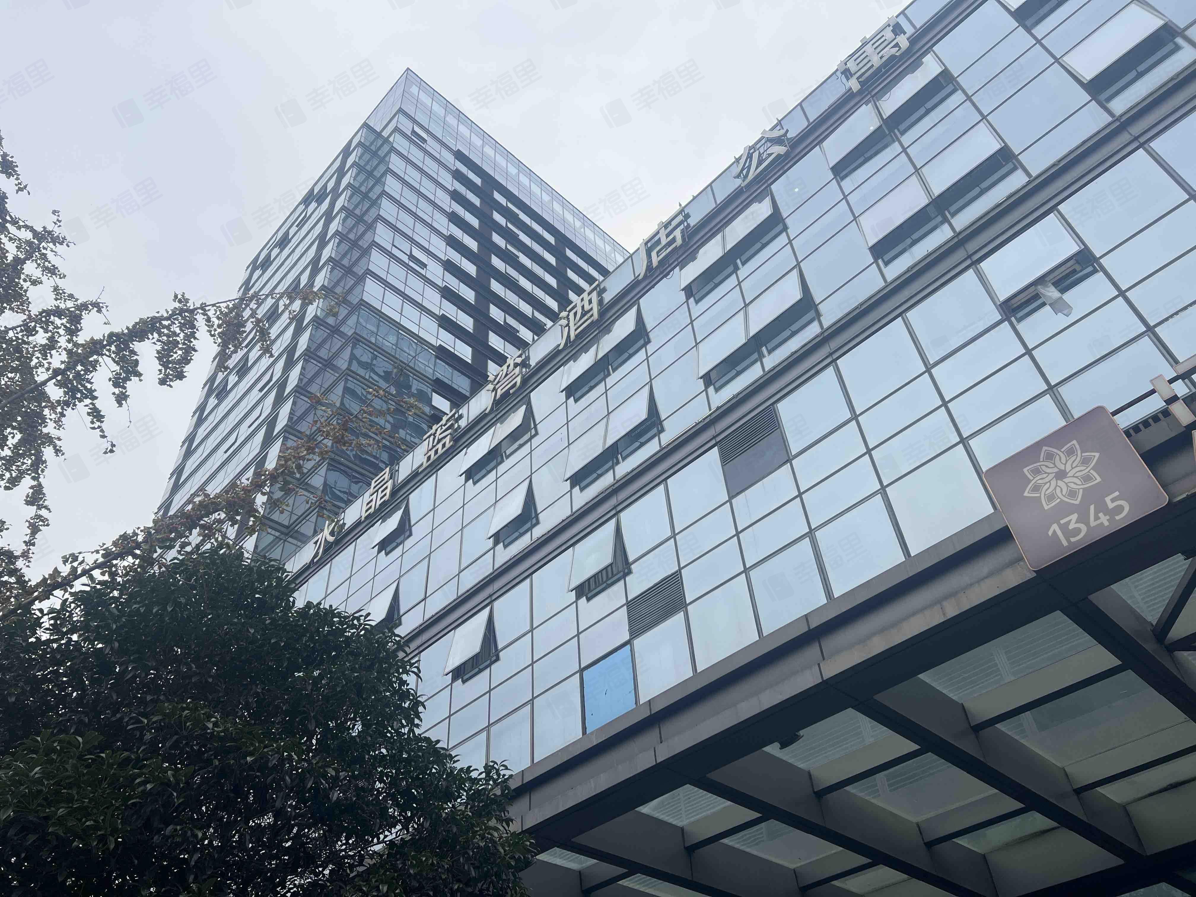 绿城水晶蓝湾小区效果图