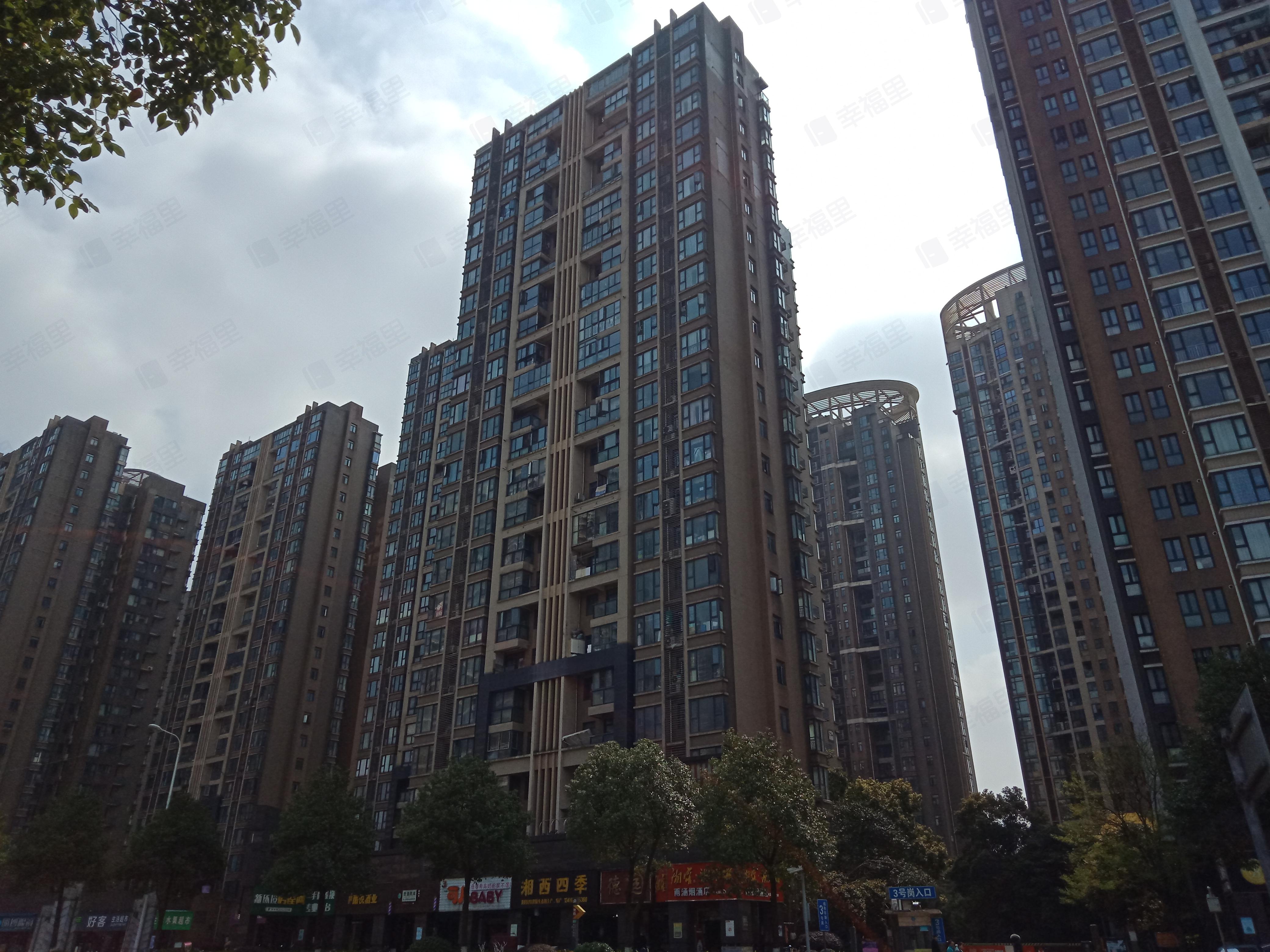 藏珑湖上国际花园(商住楼)小区效果图