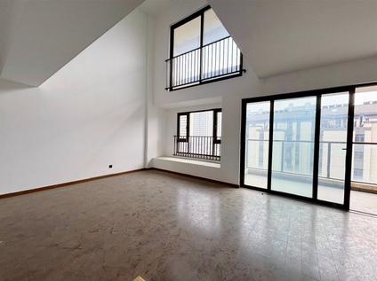 北京璞悦雅筑4室2厅150.57平顶层/共5层