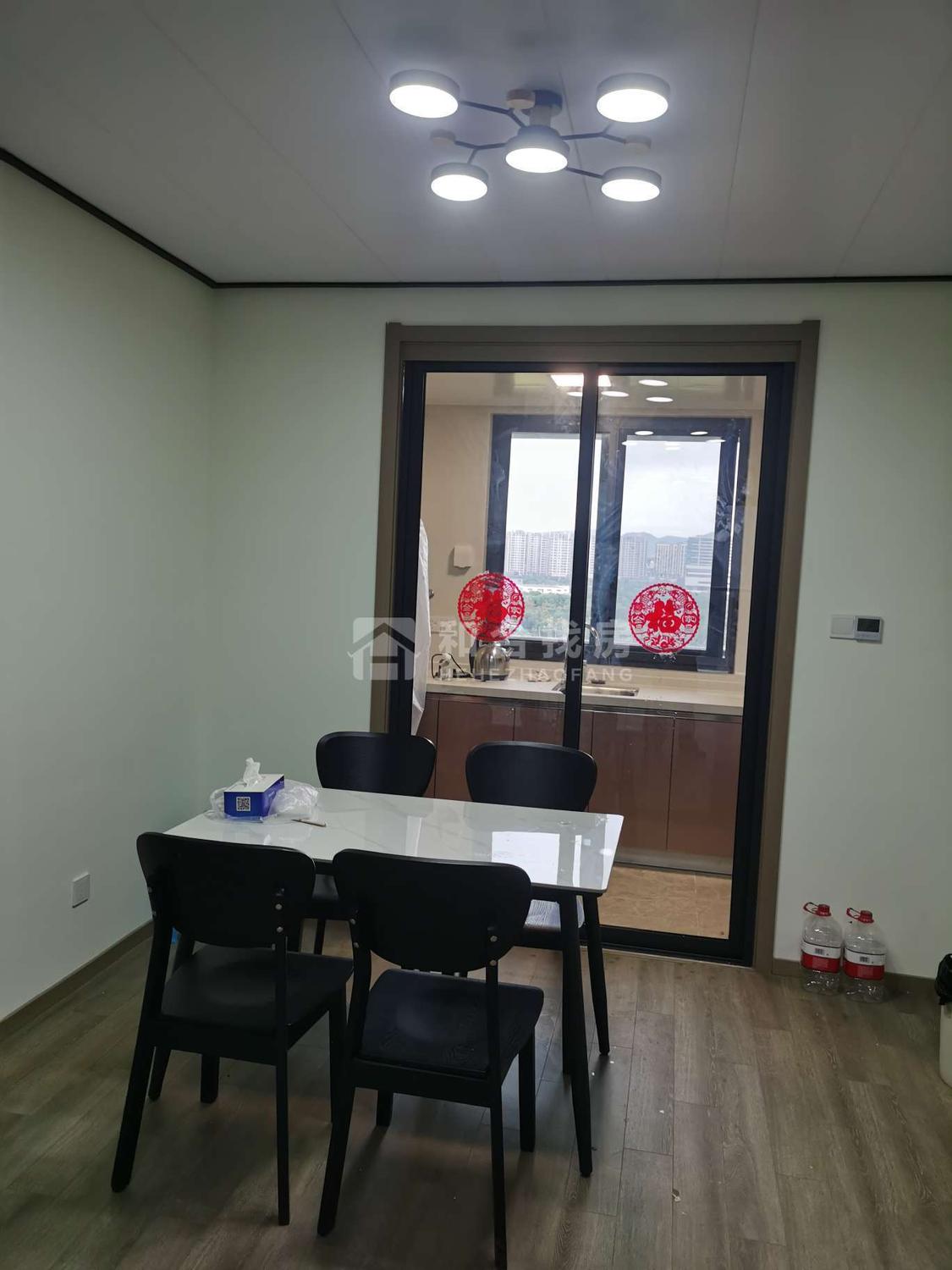 整租·保利凤栖云城