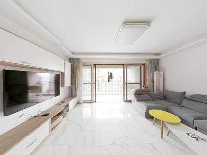 北京绿地未来城3室2厅115平高楼层/共10层