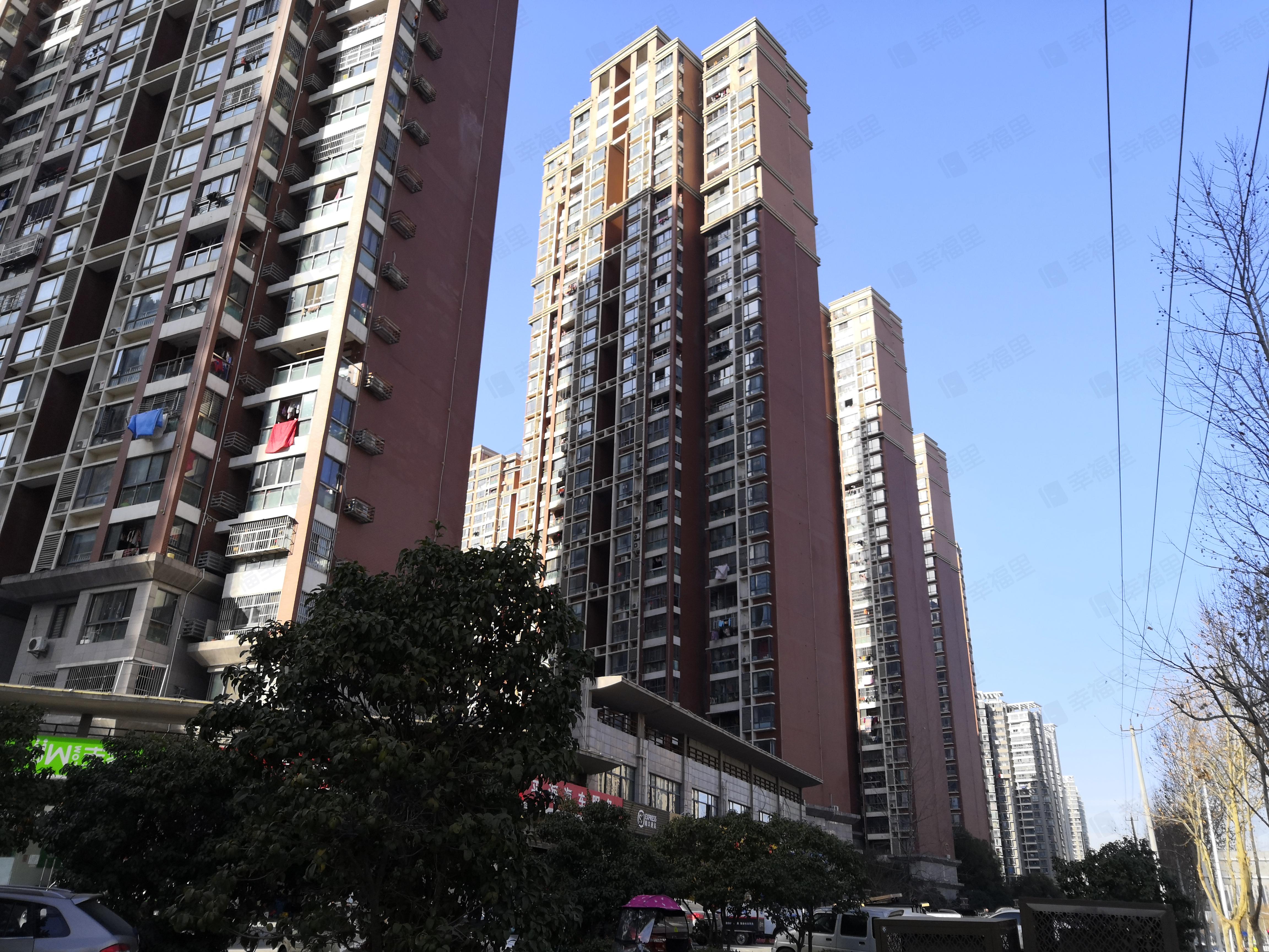蓝鼎观湖苑小区效果图