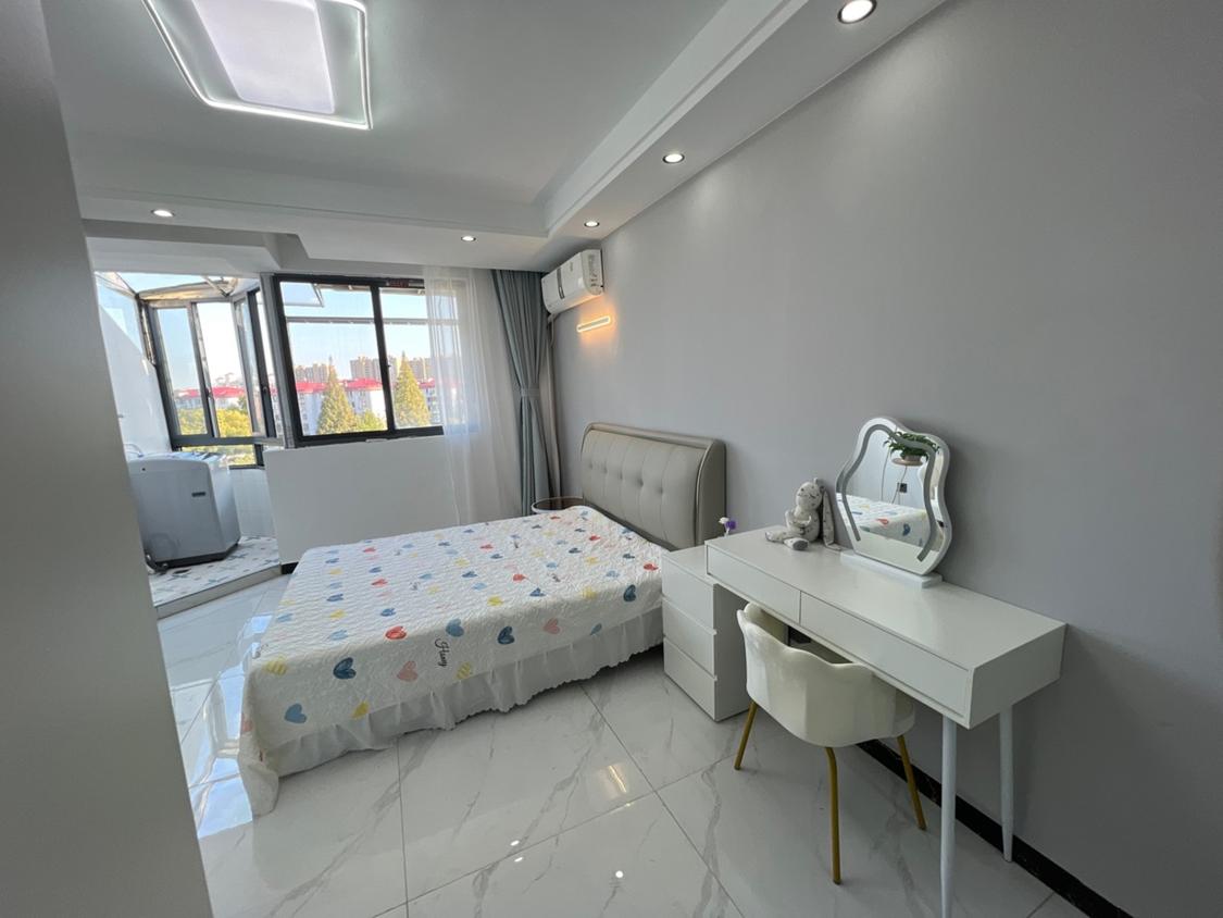 合租·练祁佳城盛蔷坊