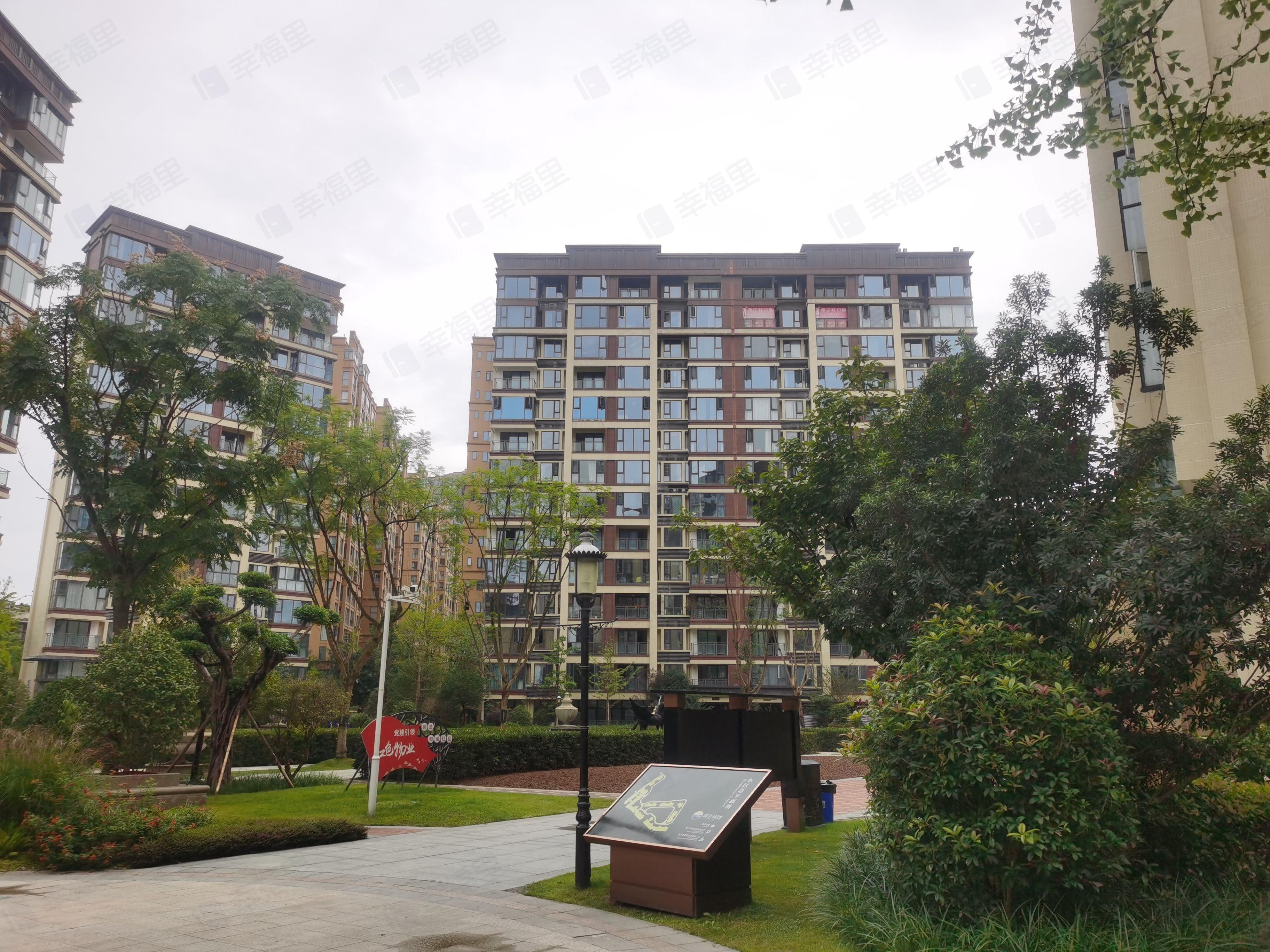 高宇南湾小区效果图