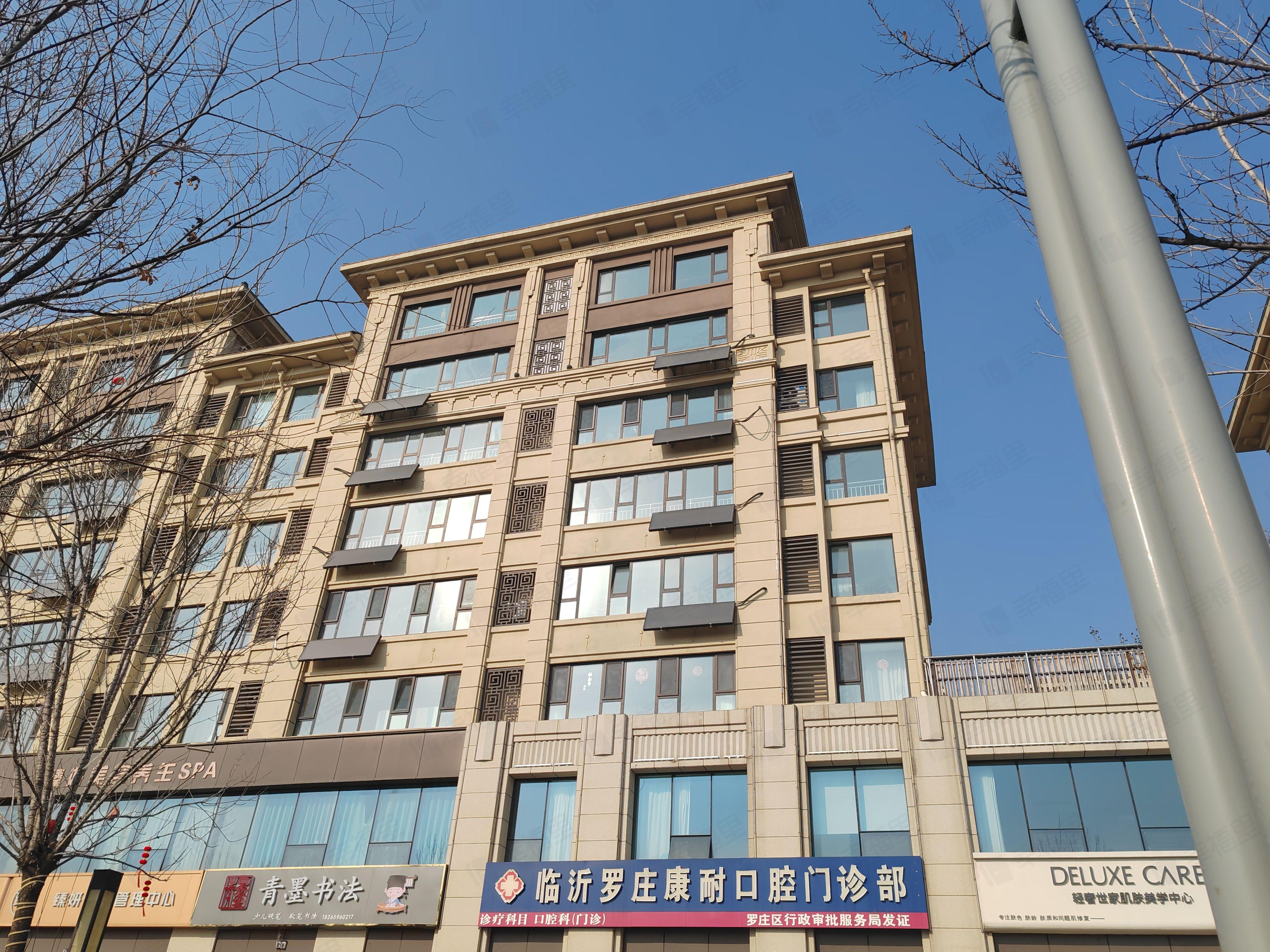 房源君悦华府小区效果图