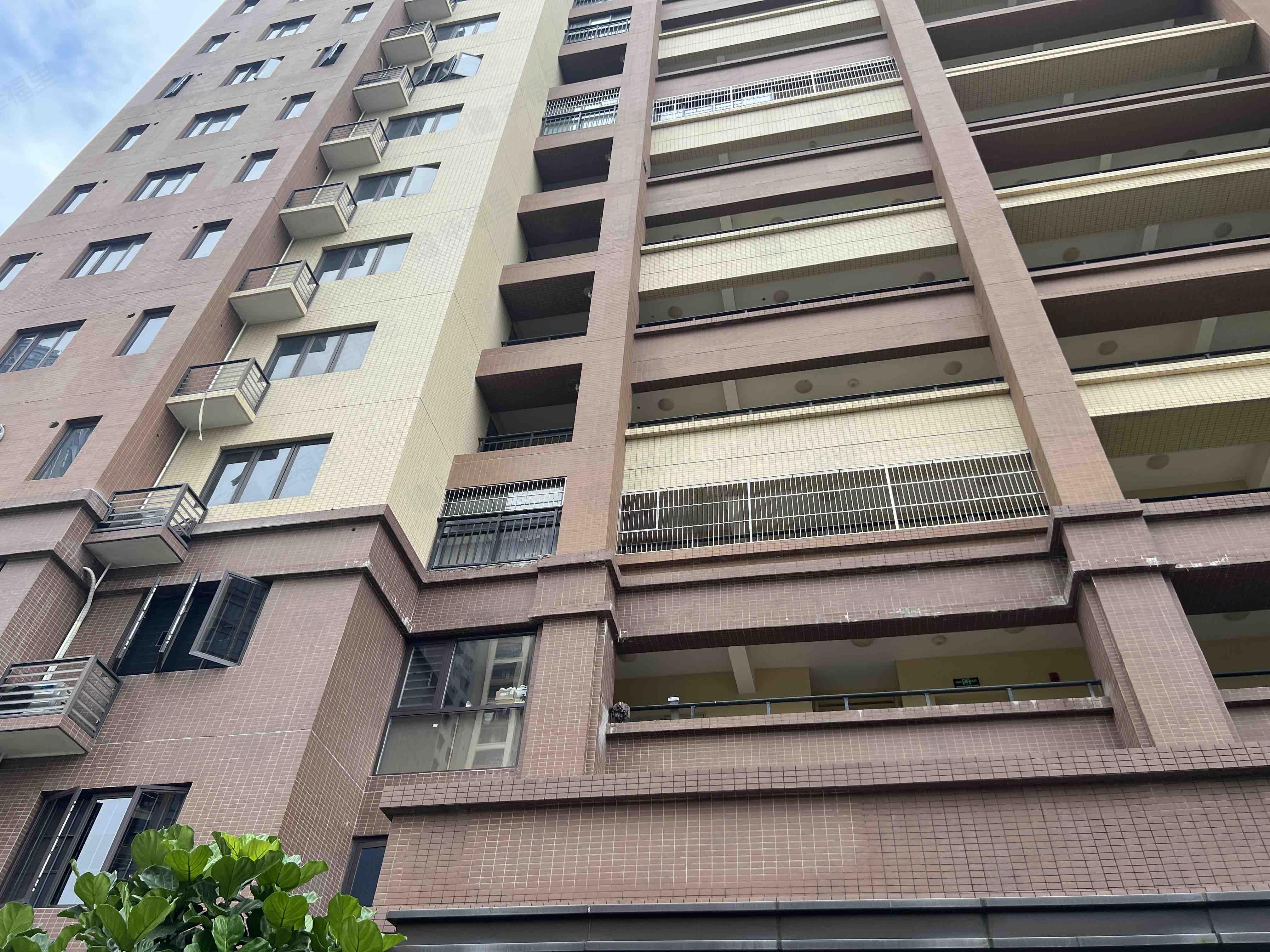 深业高榜山1号花园小区效果图