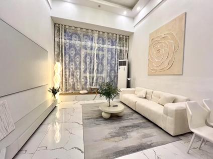 南海金融高新区整租 京华广场1室1厅/64平/中楼层