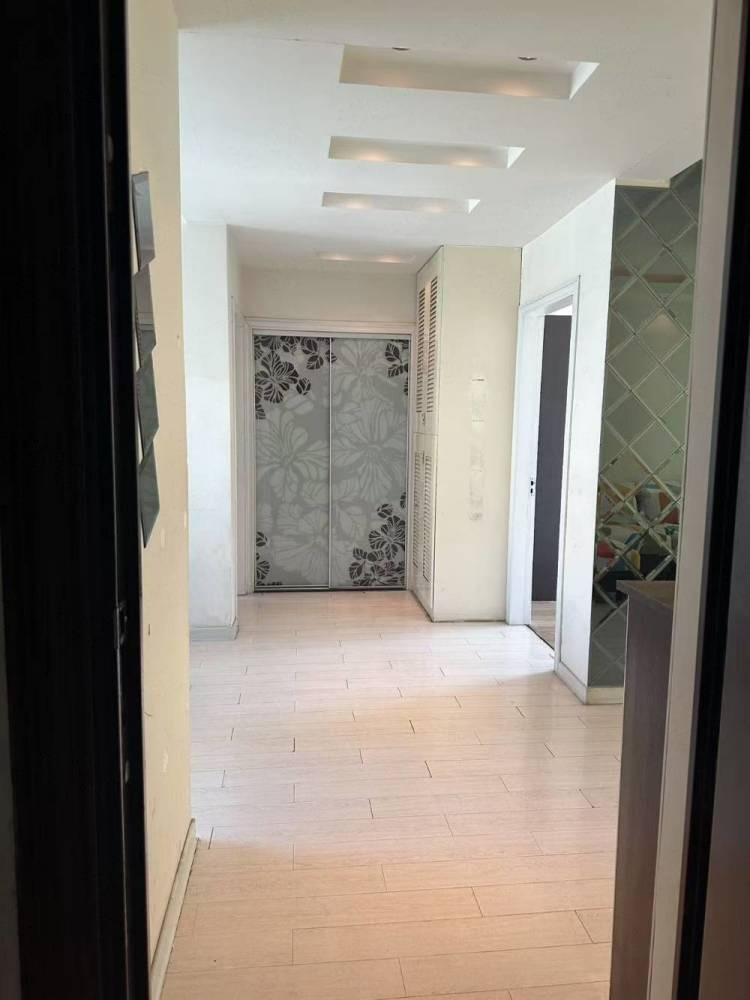 合租·万科城市花园(七莘路3333弄)