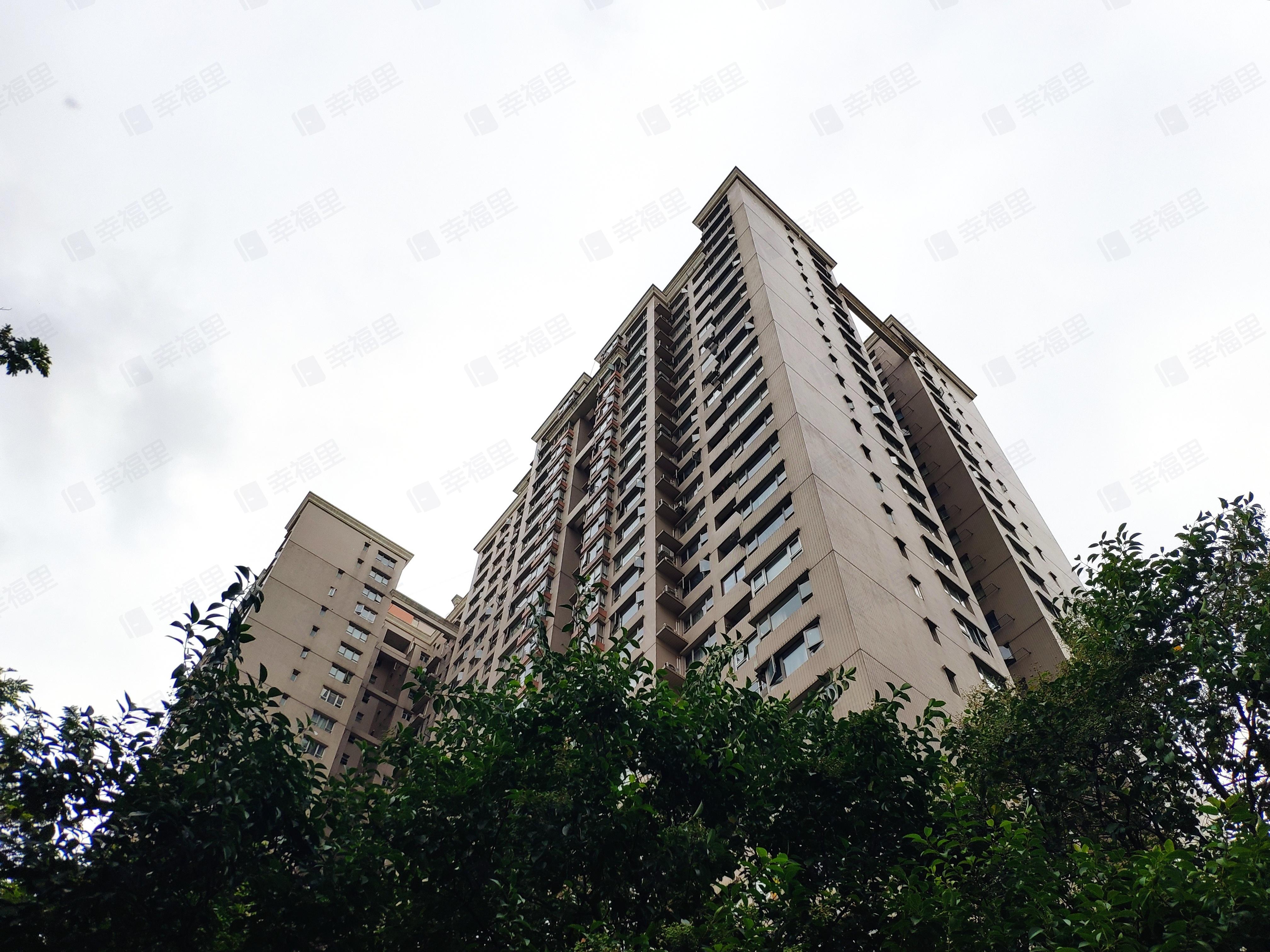 瑞虹新城(一期)小区效果图