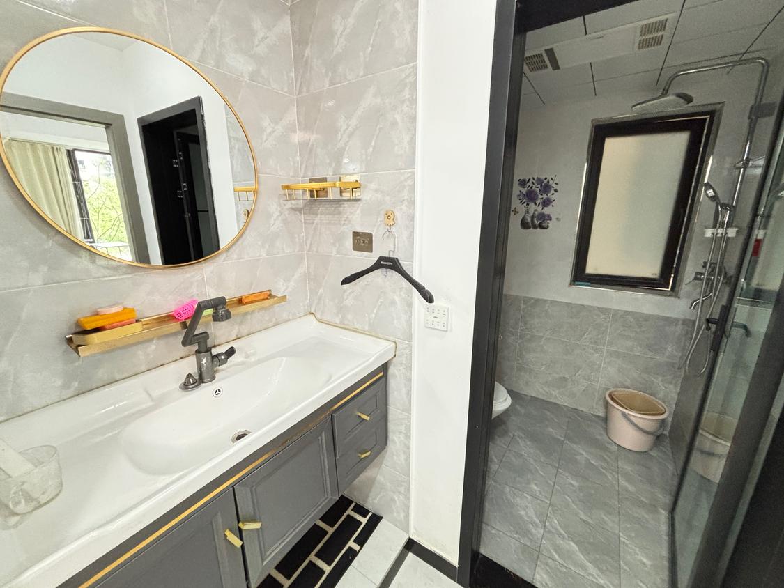 整租·鲁能领秀城(五街区)