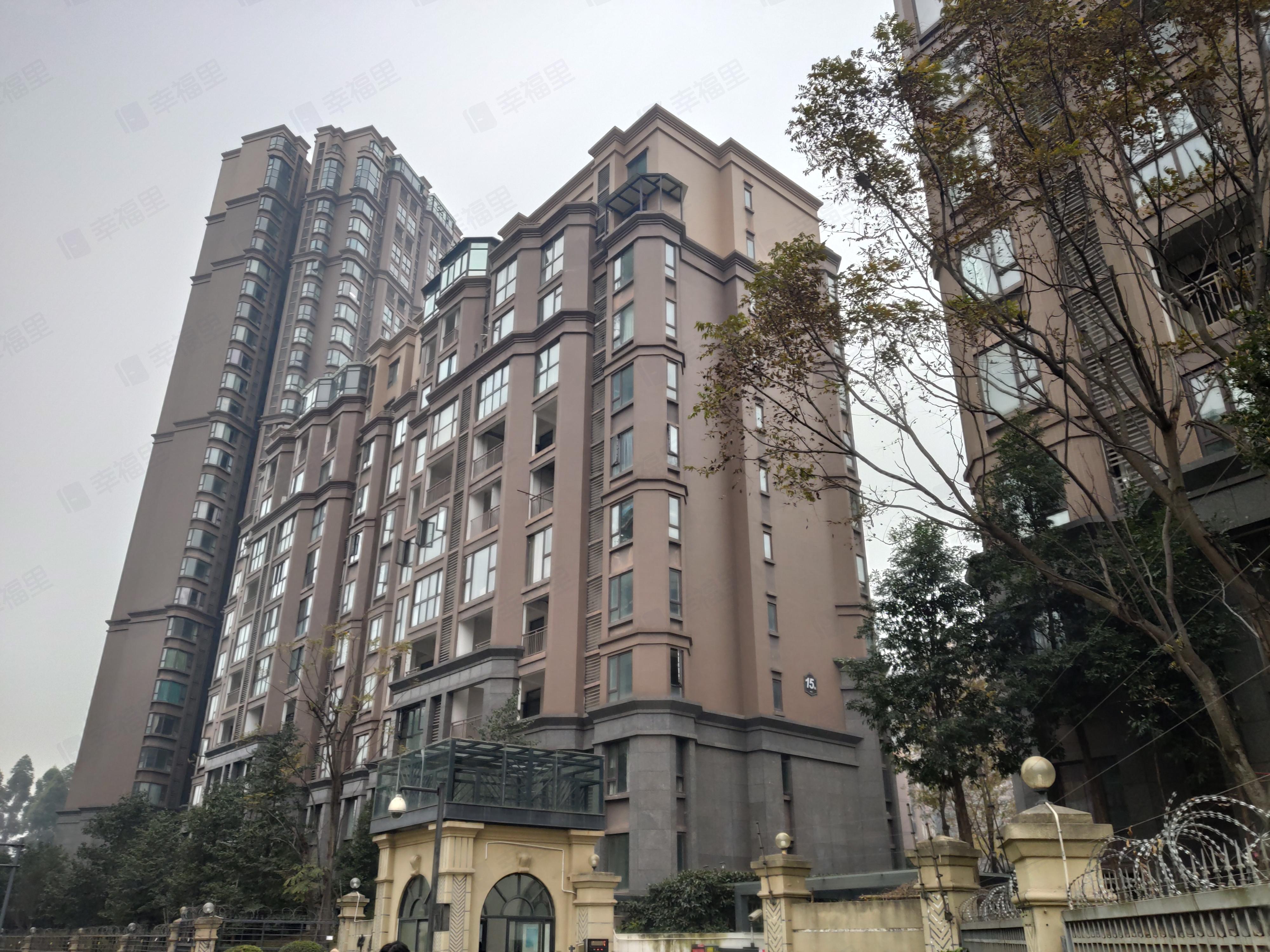 心怡中丝园小区效果图