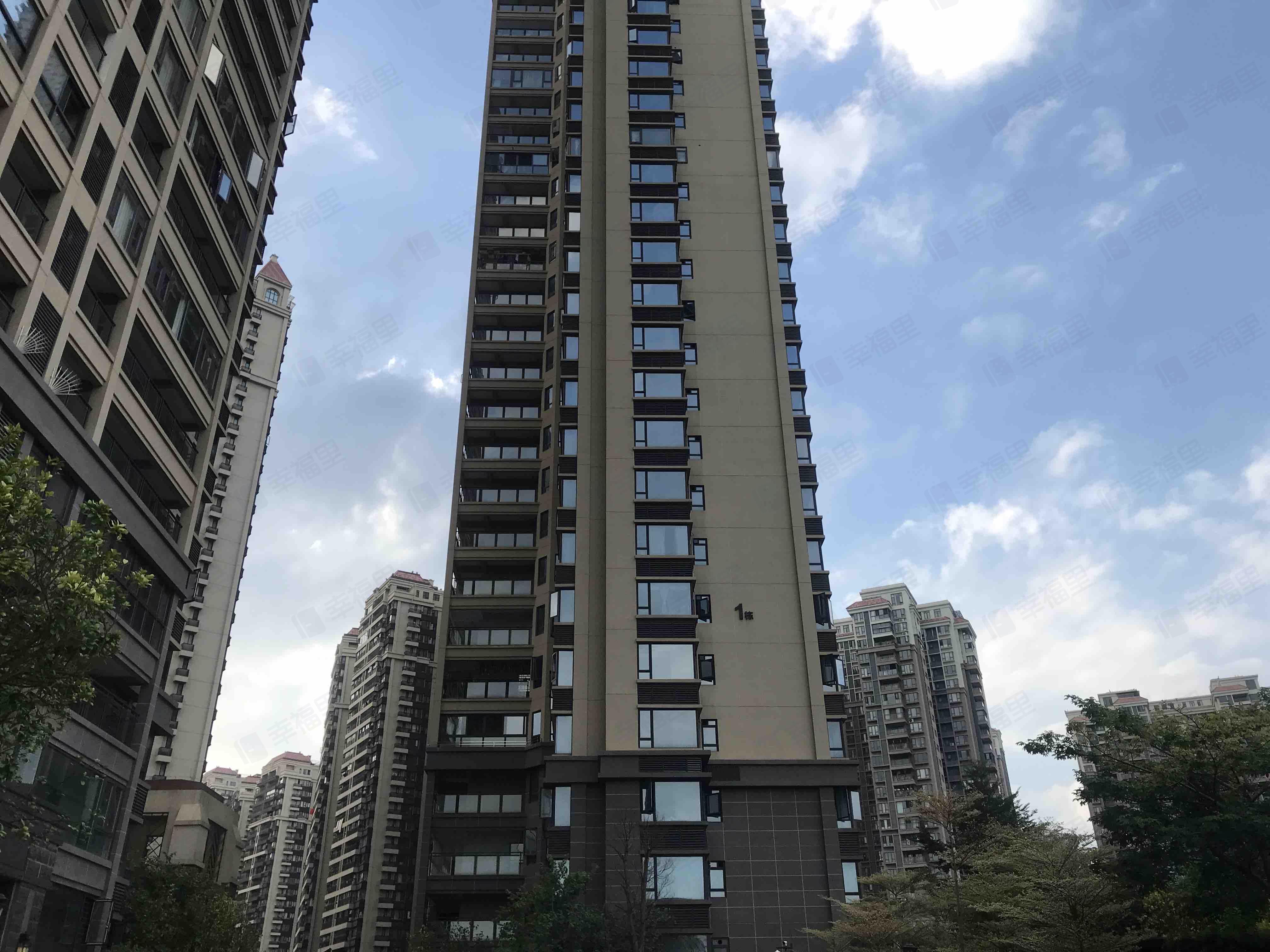 嘉和城(高迪公馆)小区效果图