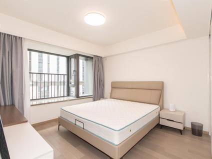 浦东前滩整租 浦江海德2室2厅/99平/中楼层