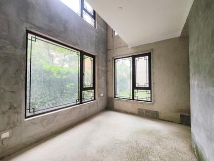 漳州建发玺院5室3厅143平底层/共3层