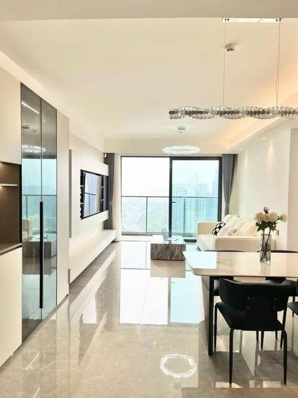 浦东周浦整租 圣鑫苑(日月星城)2室1厅/80平/中楼层