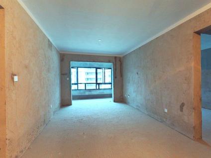 北京国贸天成3室2厅113平高楼层/共29层