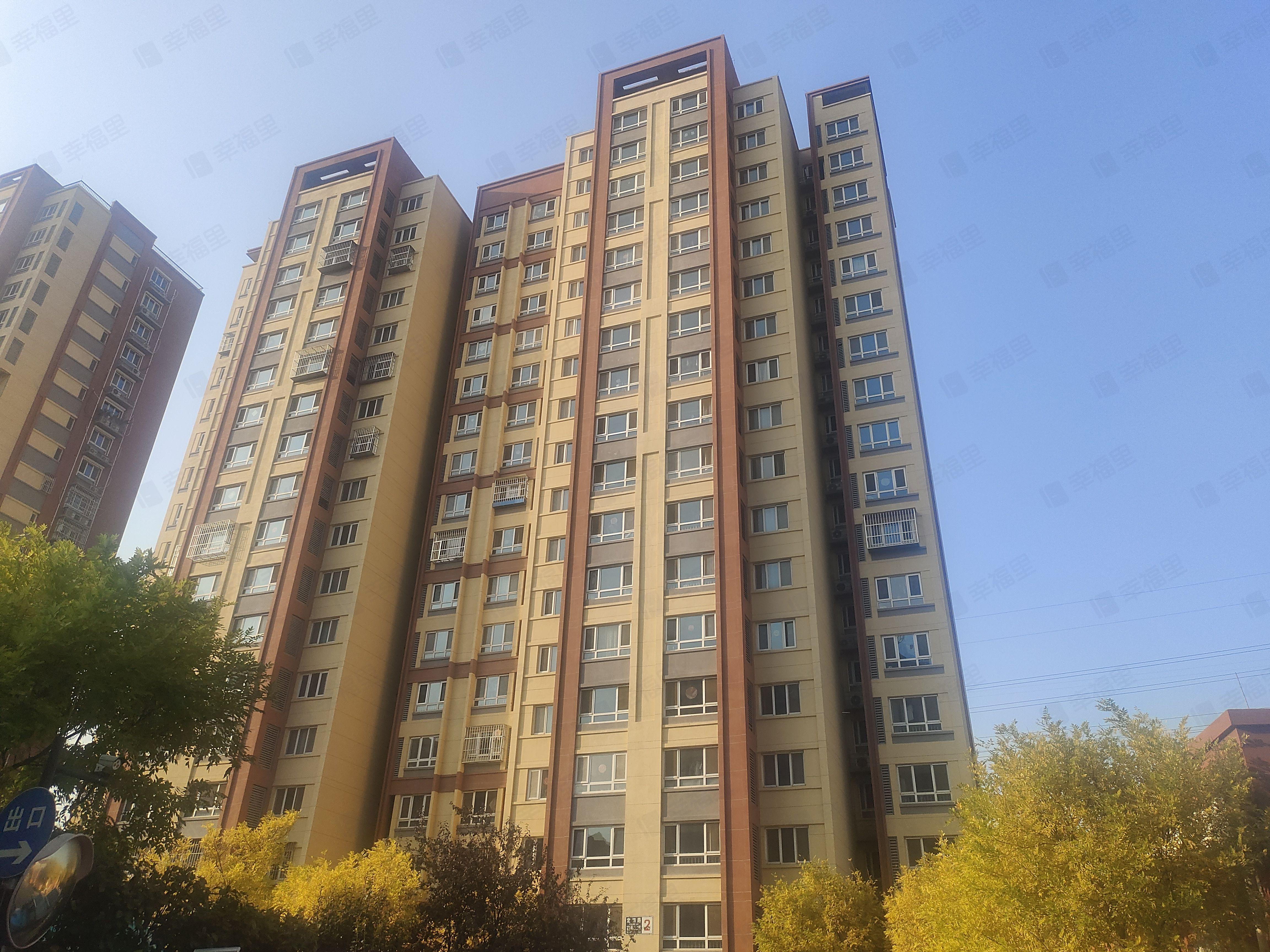 龙冠冠华苑(萱草园)小区效果图