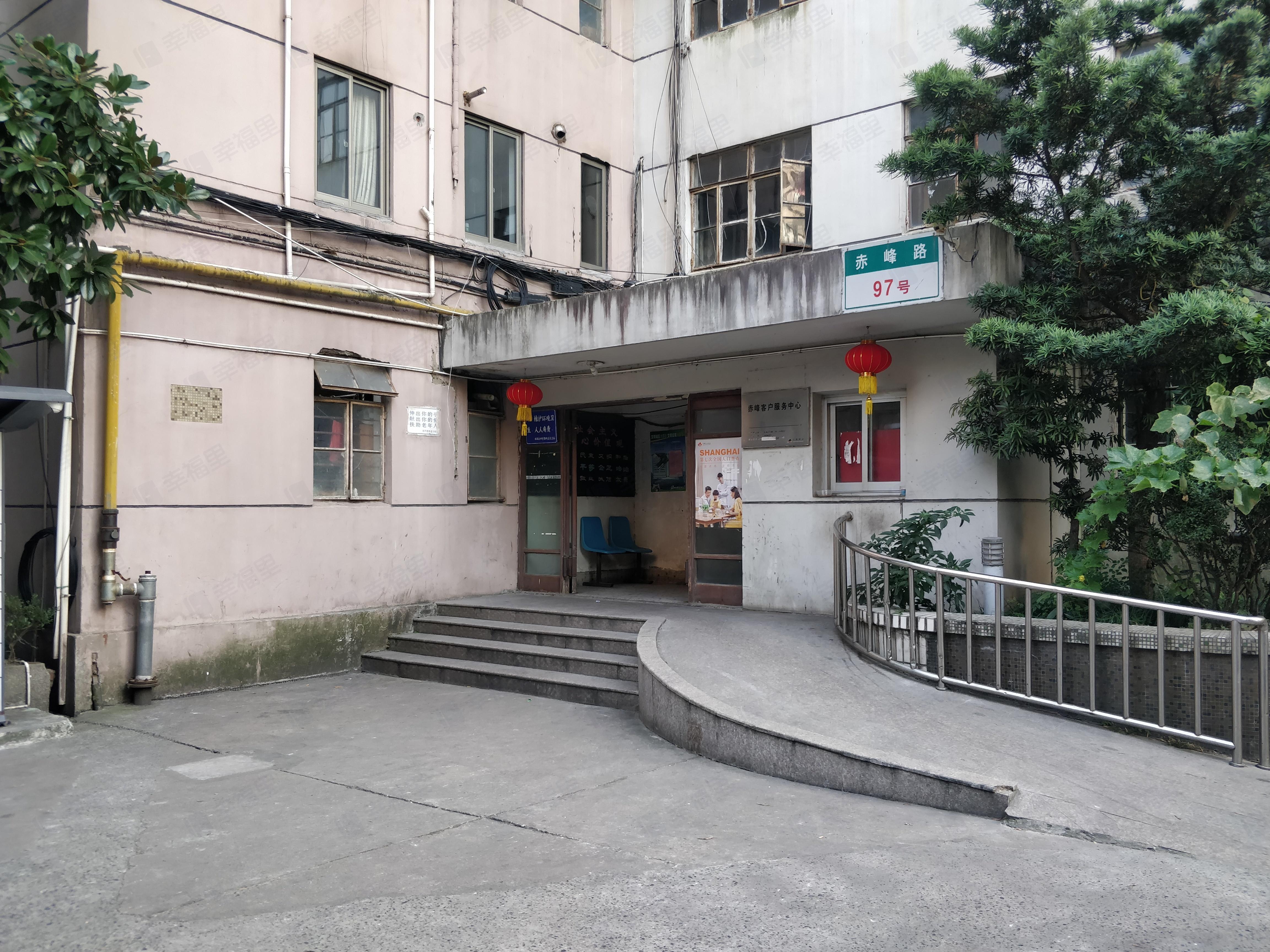 峰华大楼小区效果图