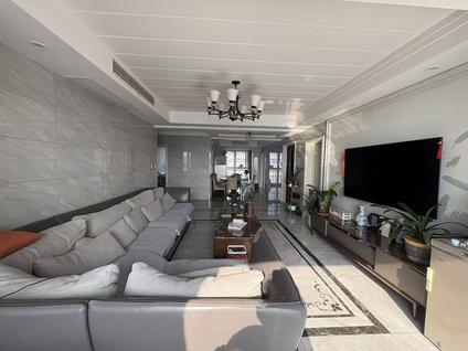 北京东方巴黎5室2厅171平中楼层/共18层