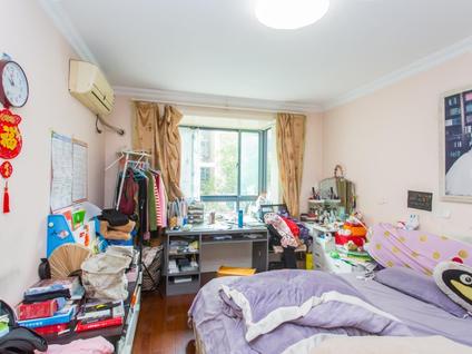 普陀桃浦整租 桃浦九村2室1厅/90平/中楼层