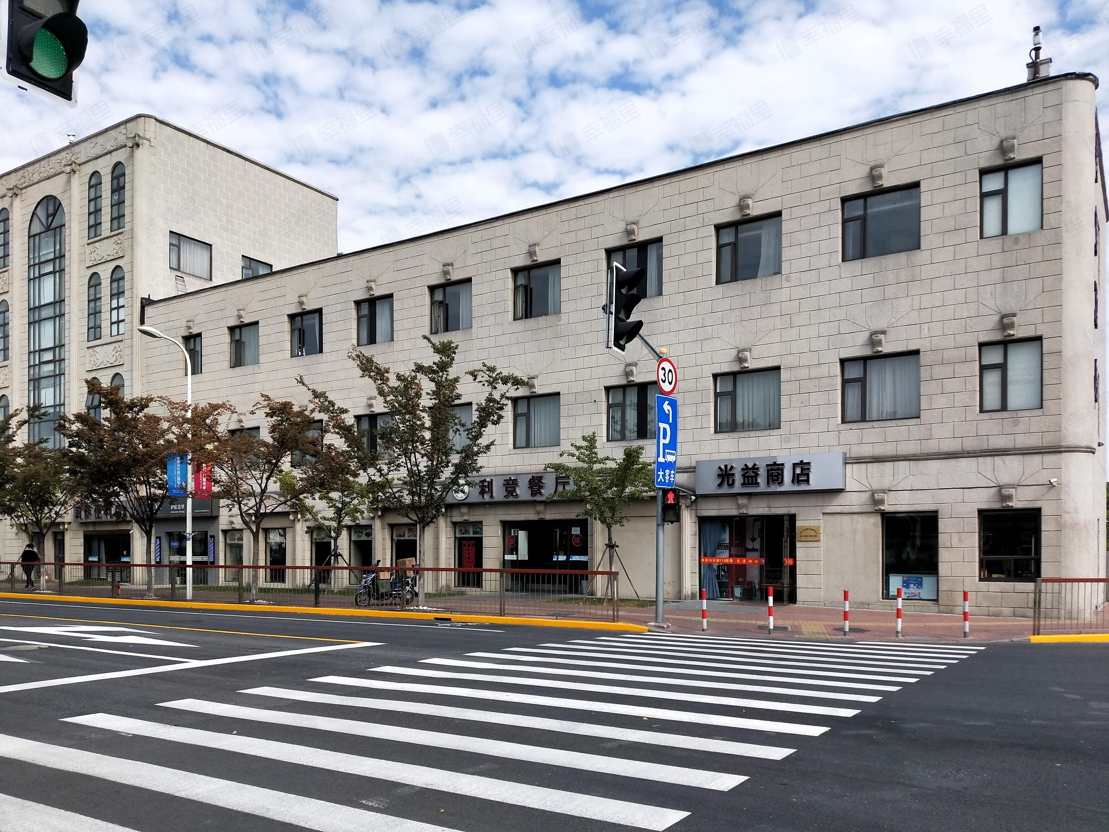 空港一路398号酒店大楼小区效果图