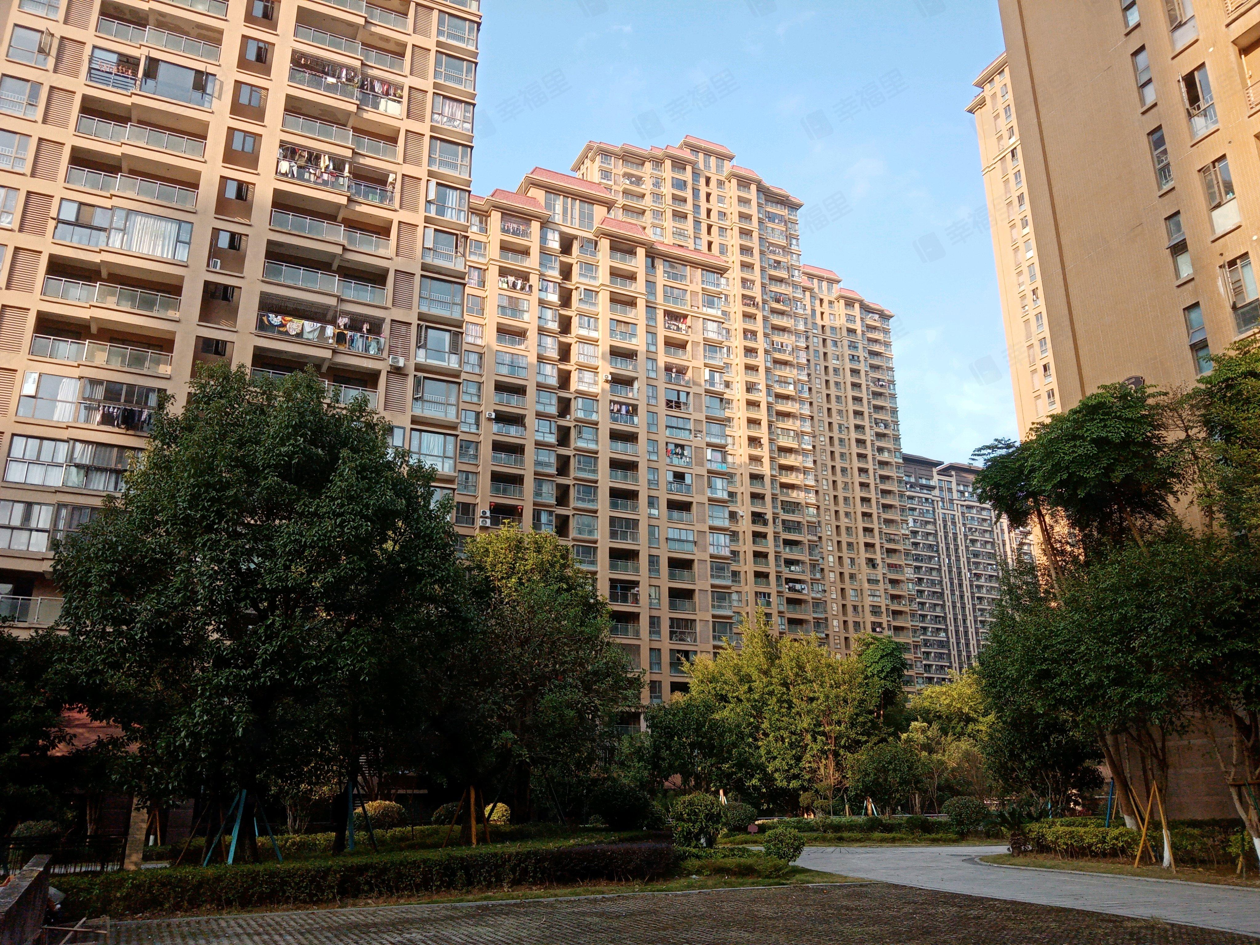 贵安新天地(贵邸苑)小区效果图