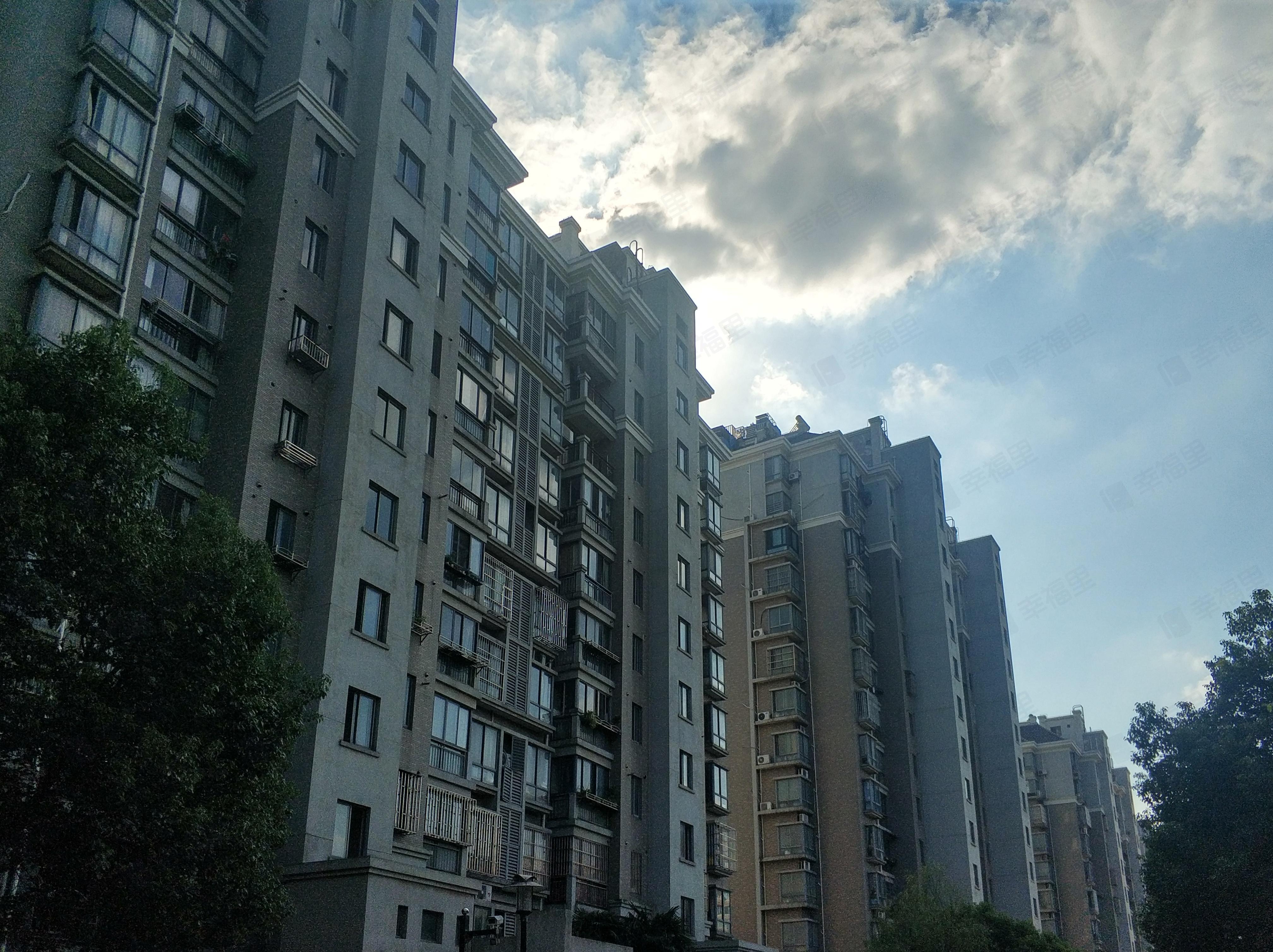 美林小城小区效果图