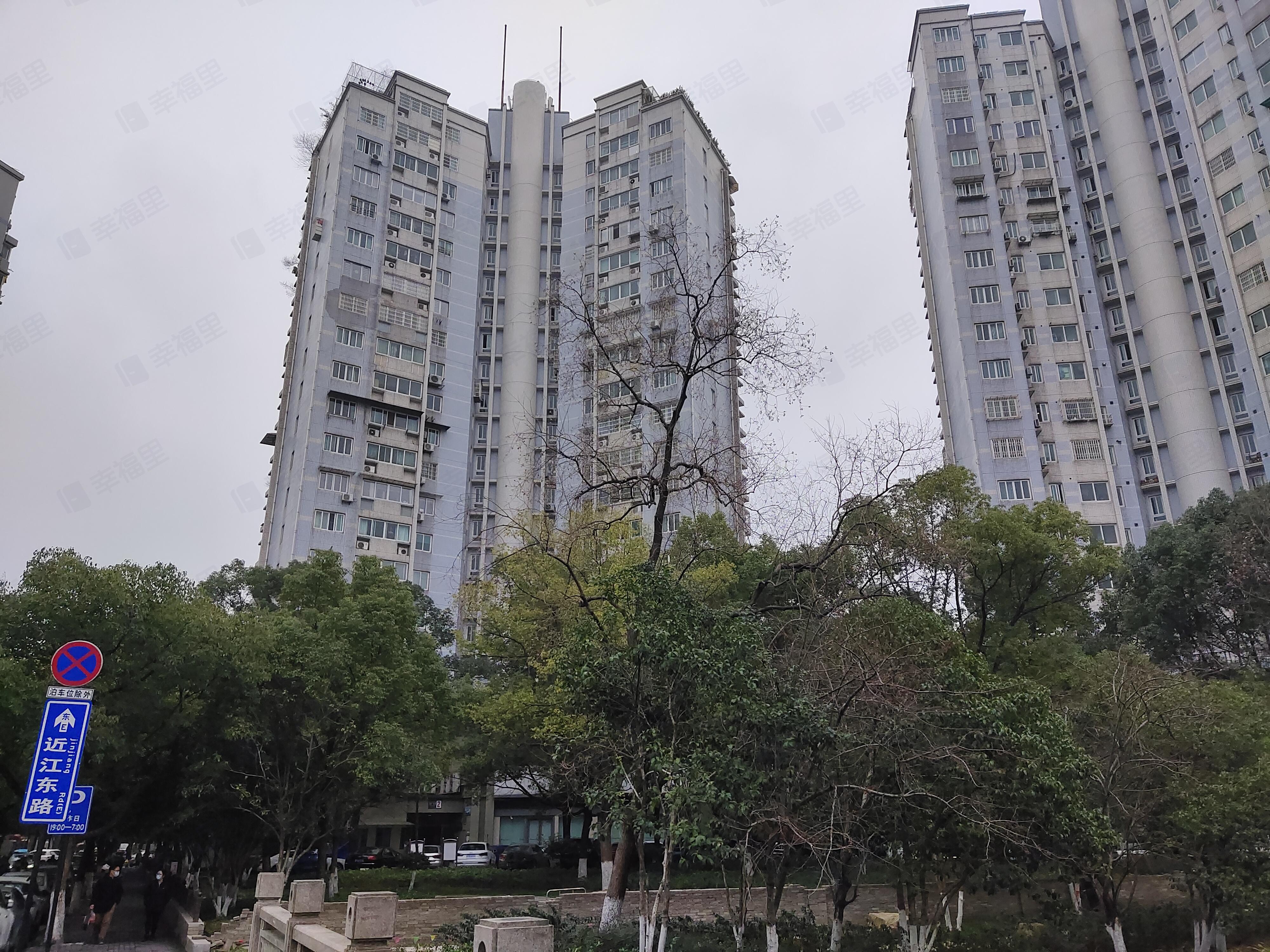 在水一方小区效果图