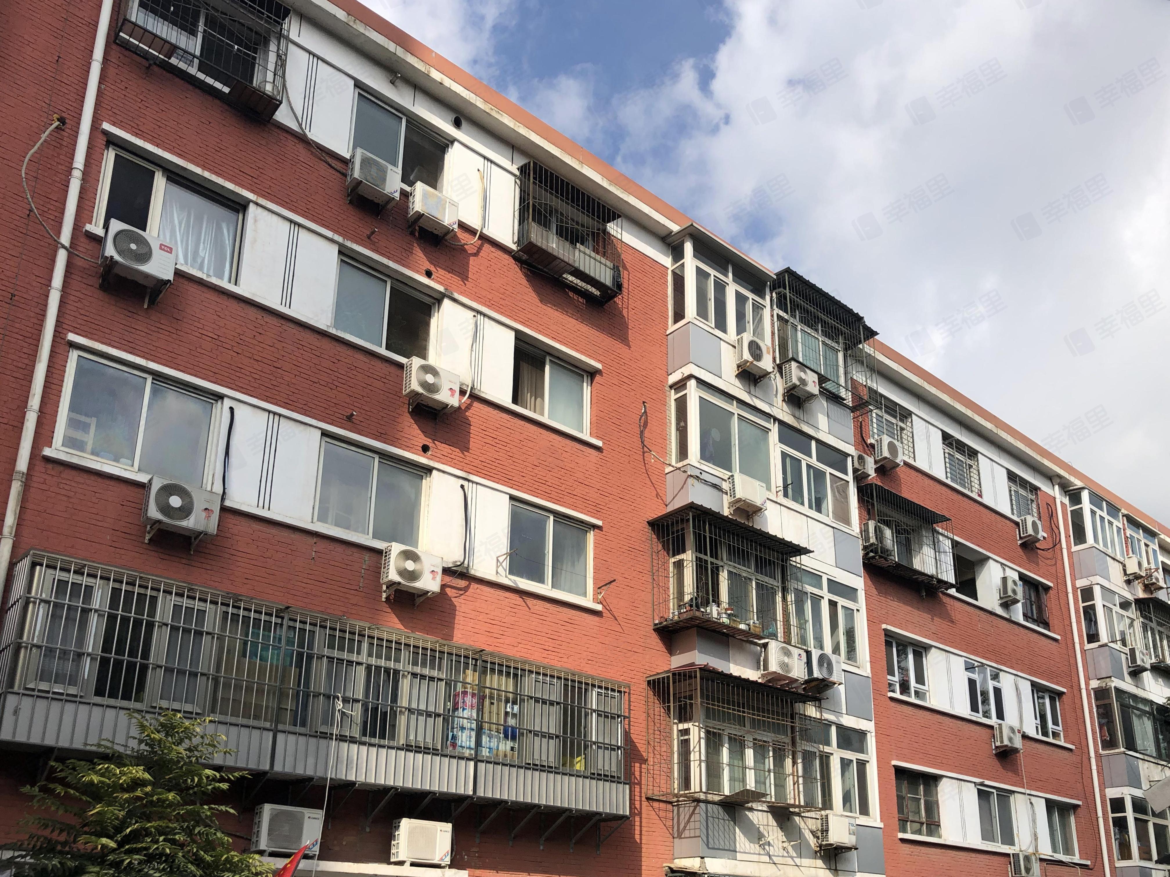 民族大学南路七号院小区效果图