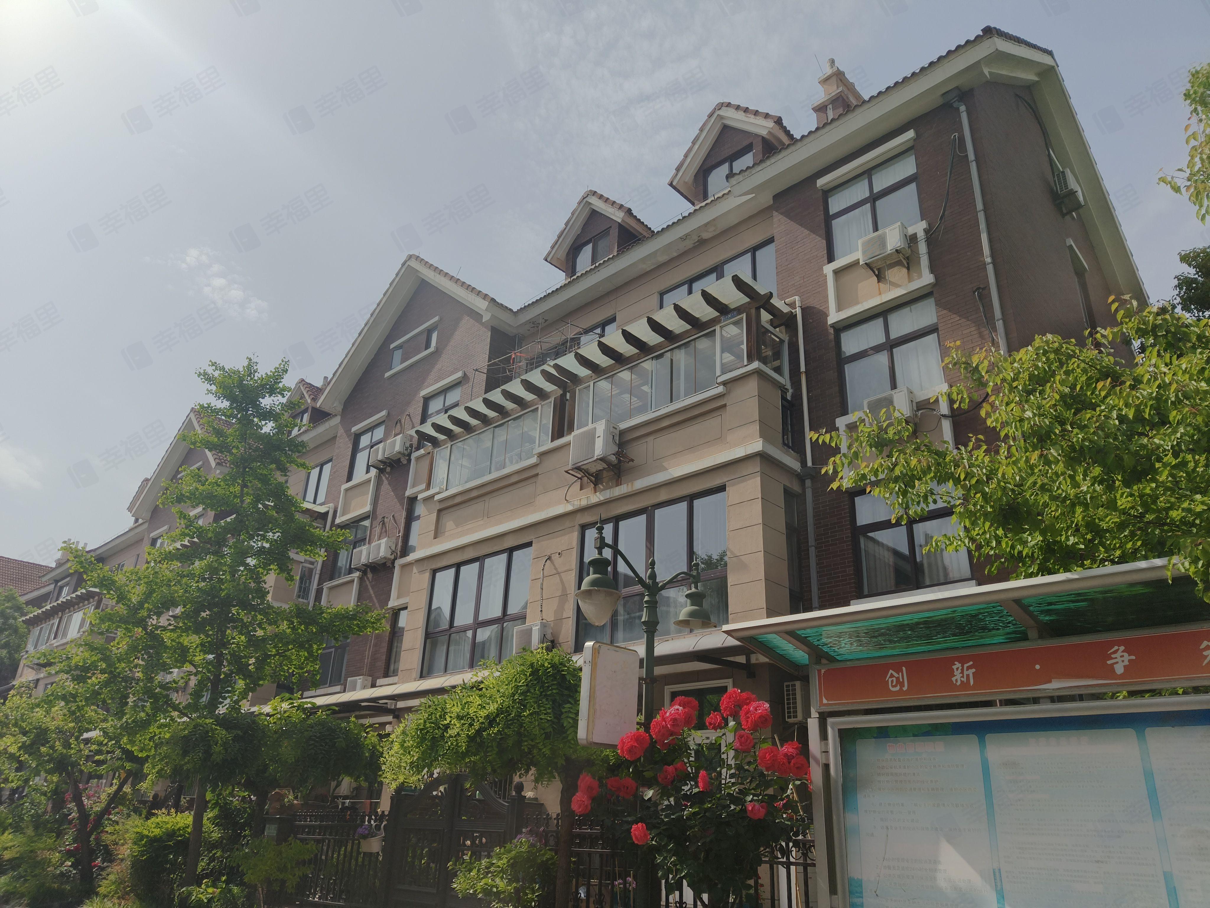 汇龙国际花园(别墅)小区效果图