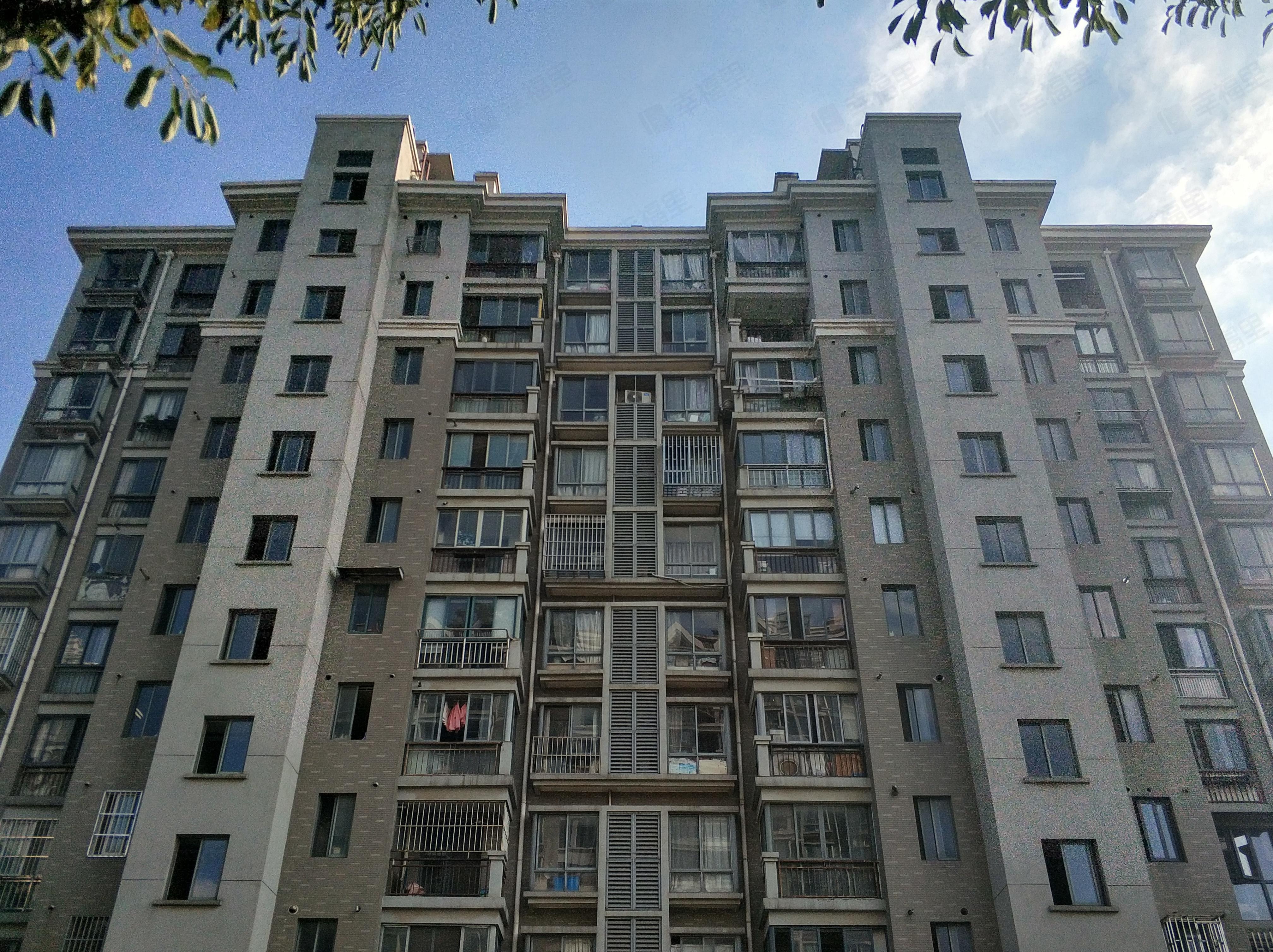美林小城小区效果图