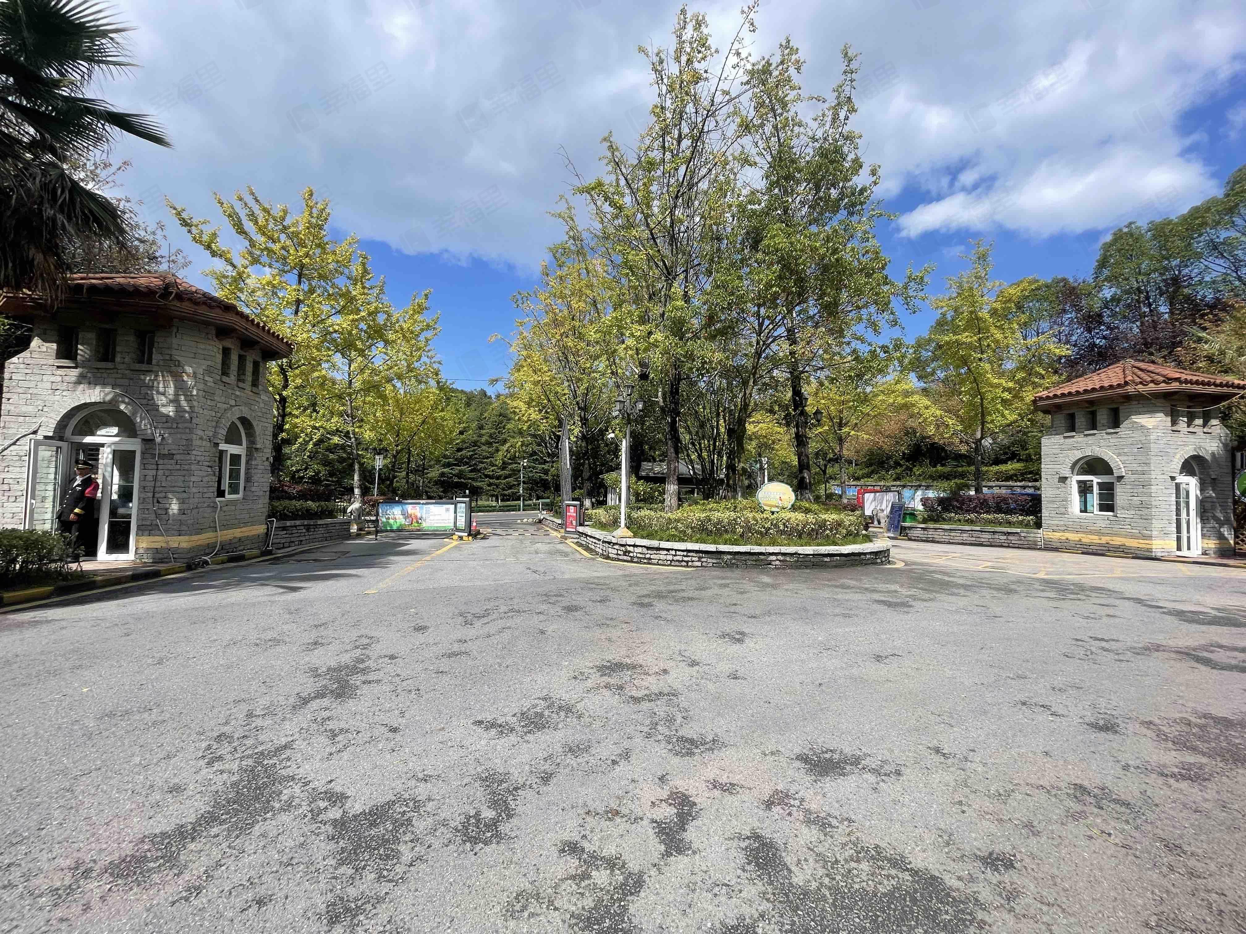 中铁逸都国际(C区)小区效果图