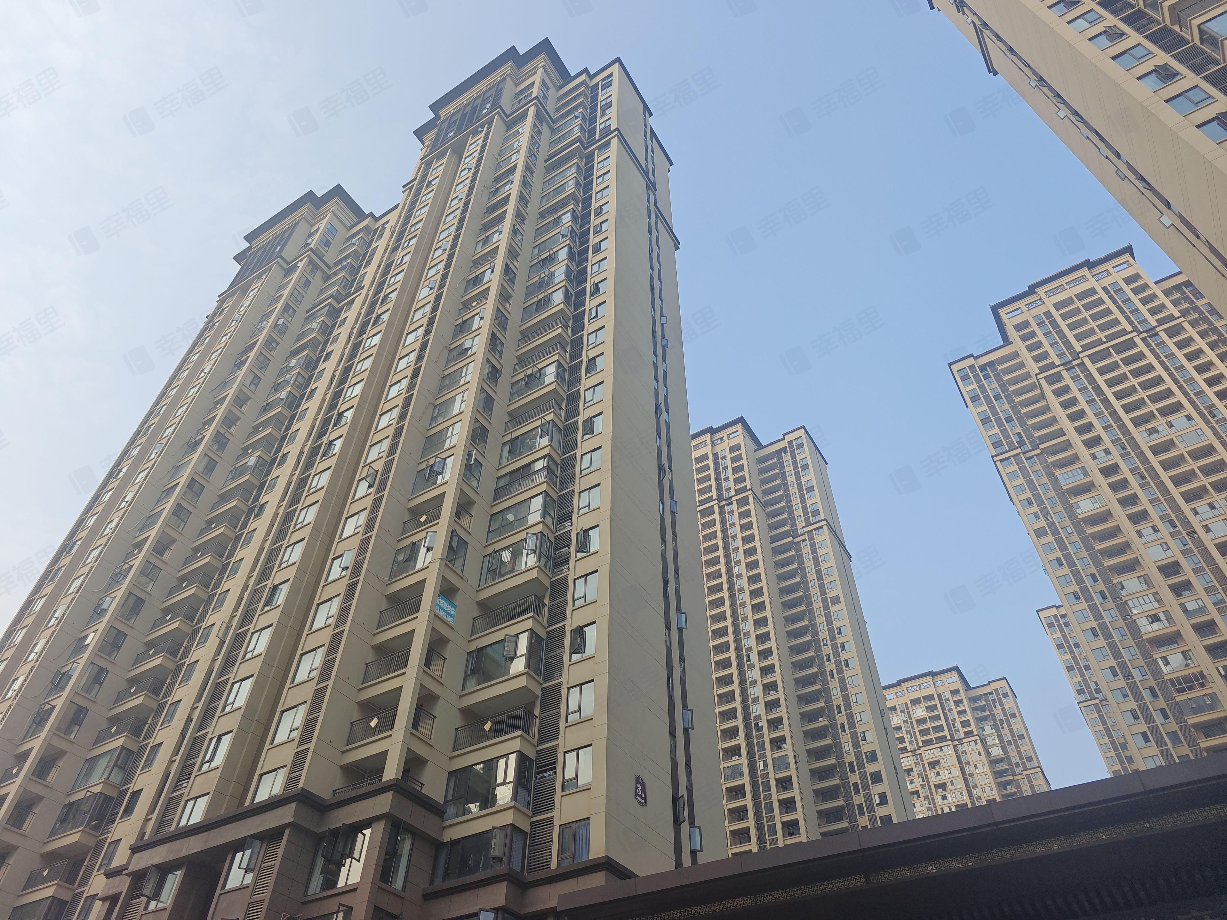 南益名悦华府小区效果图