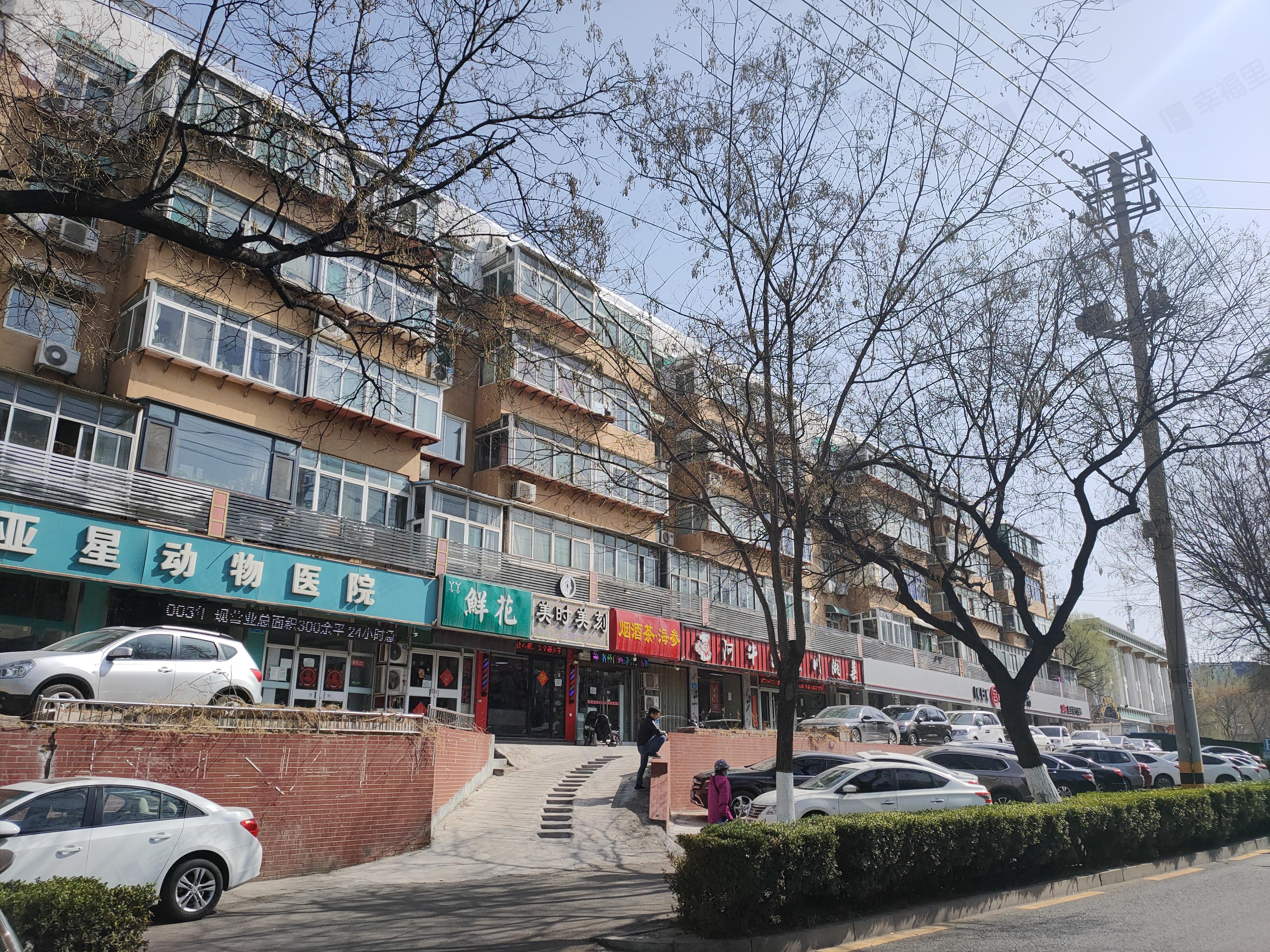 英雄山路150到220号小区效果图
