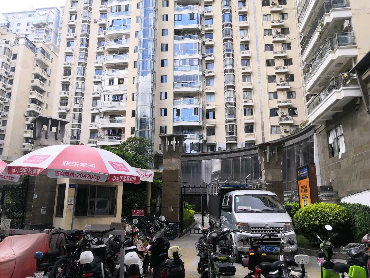 南湖豪苑小区效果图