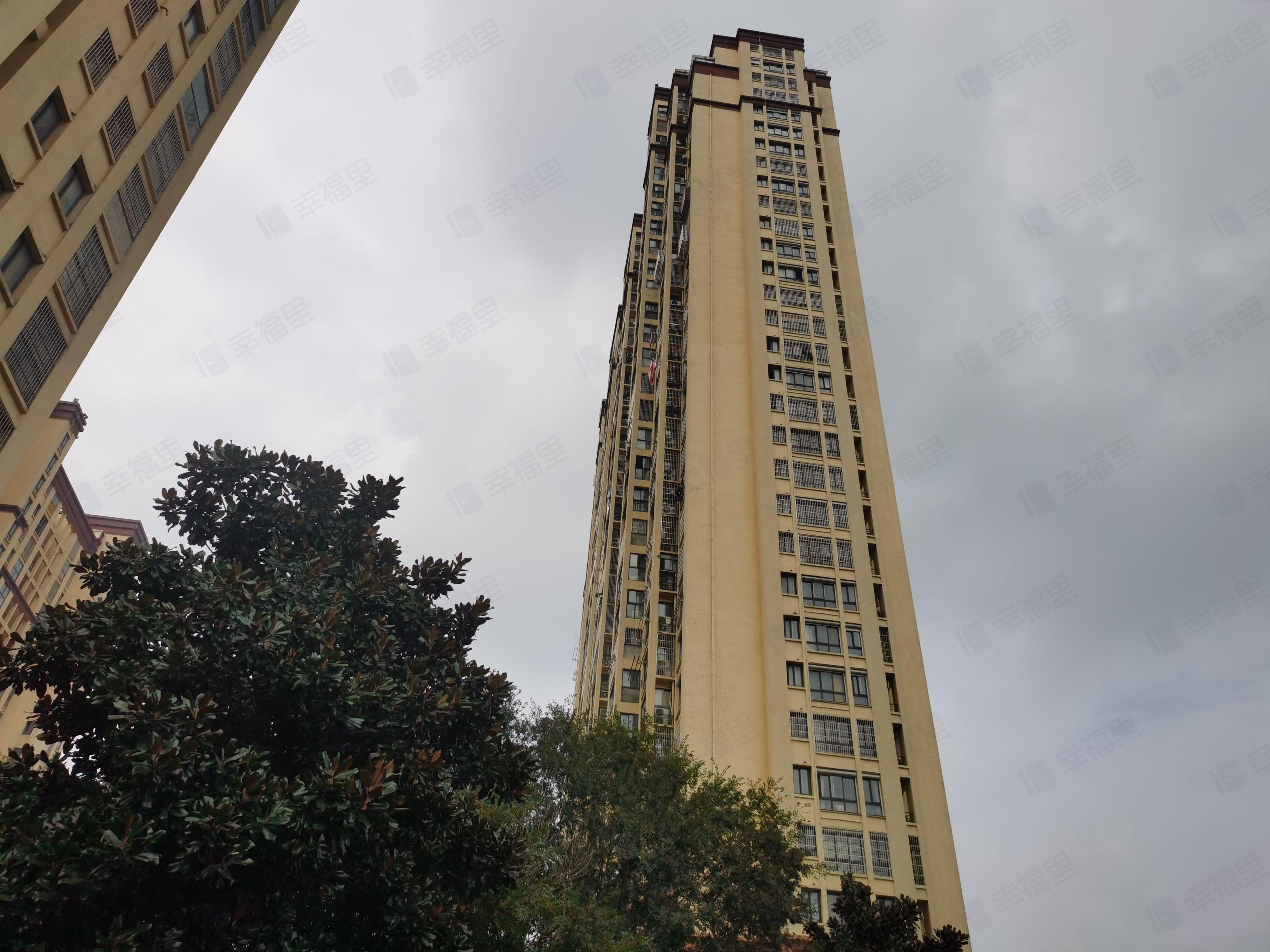 龙东花园小区效果图