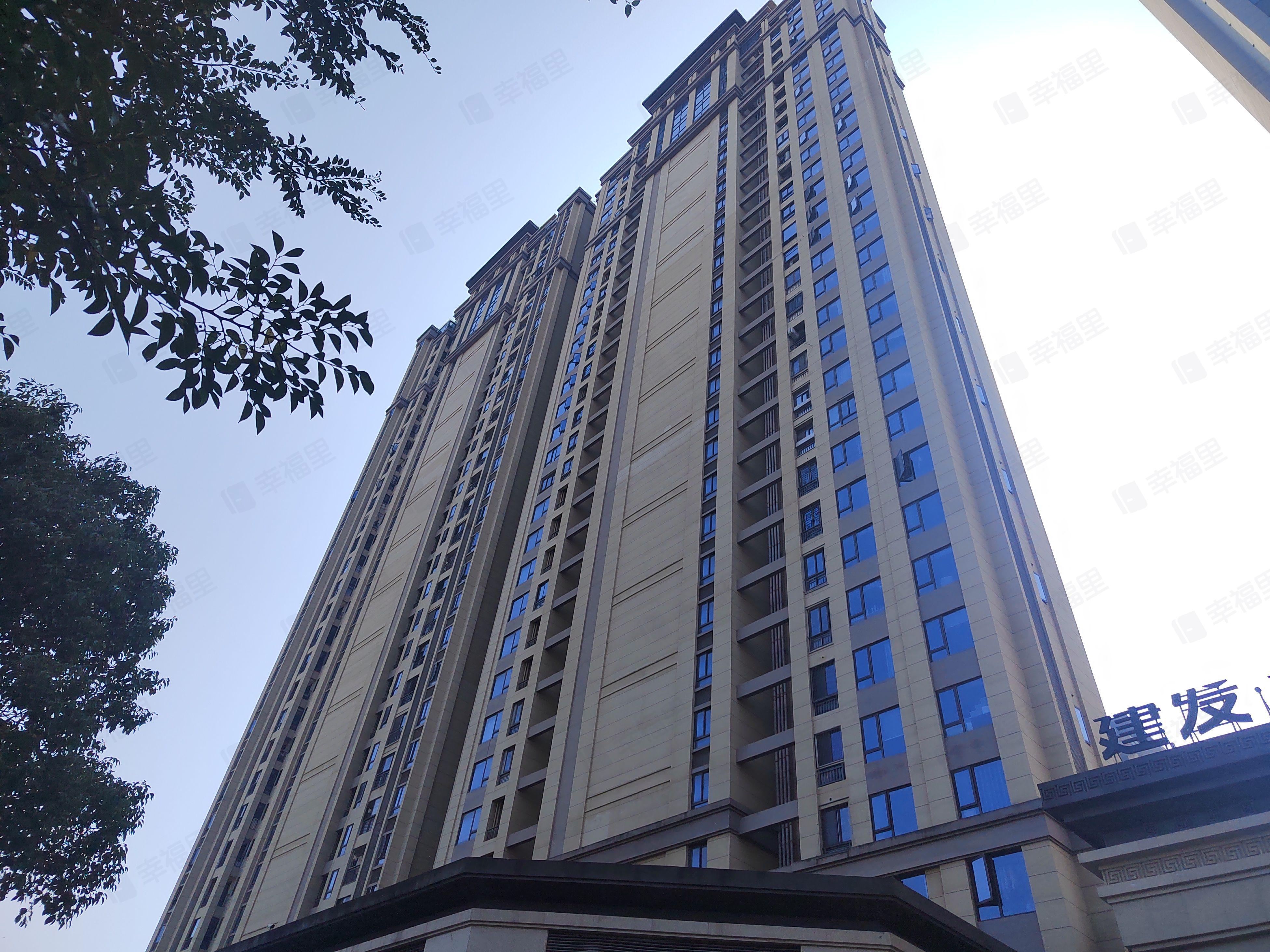 建发中央天悦小区效果图