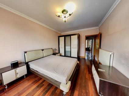 杨浦中原整租 长恒苑4室2厅/183平/高楼层