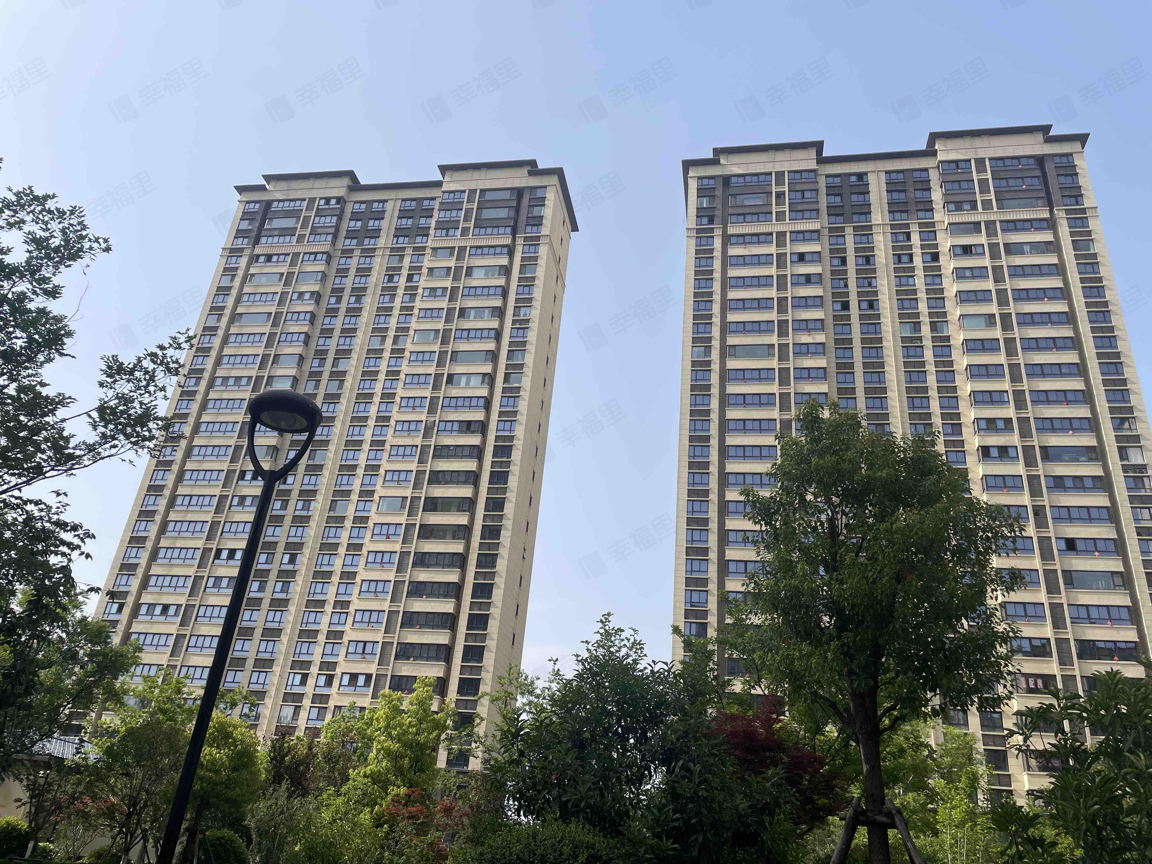 华宇铂悦府小区效果图
