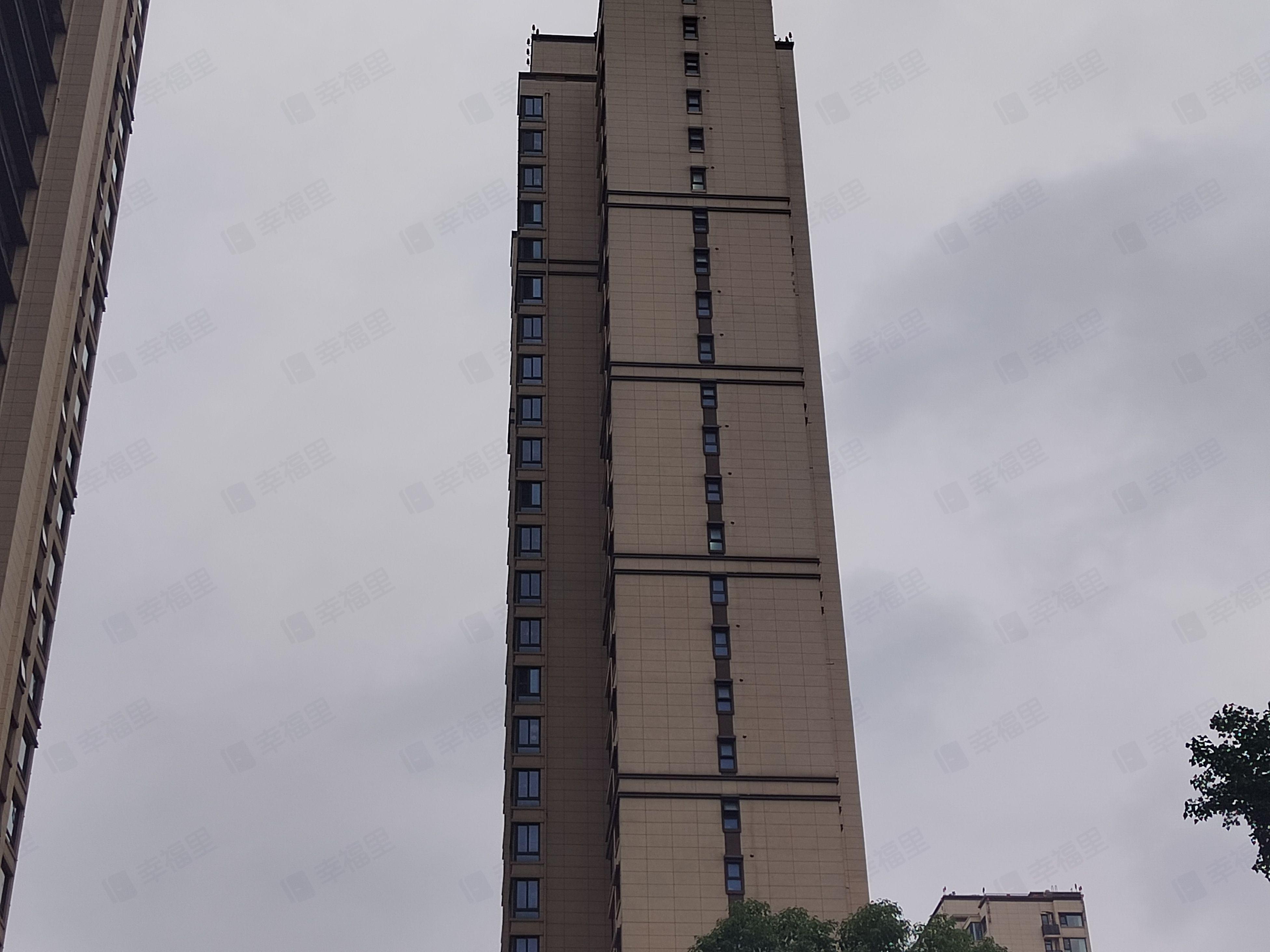 龙湖春江郦城小区效果图